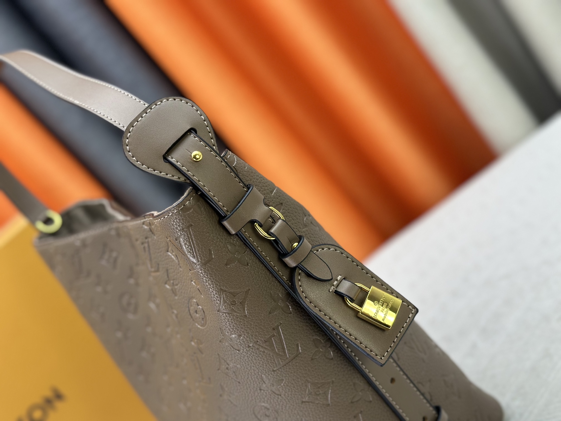 New Luxury LV Bag 11025