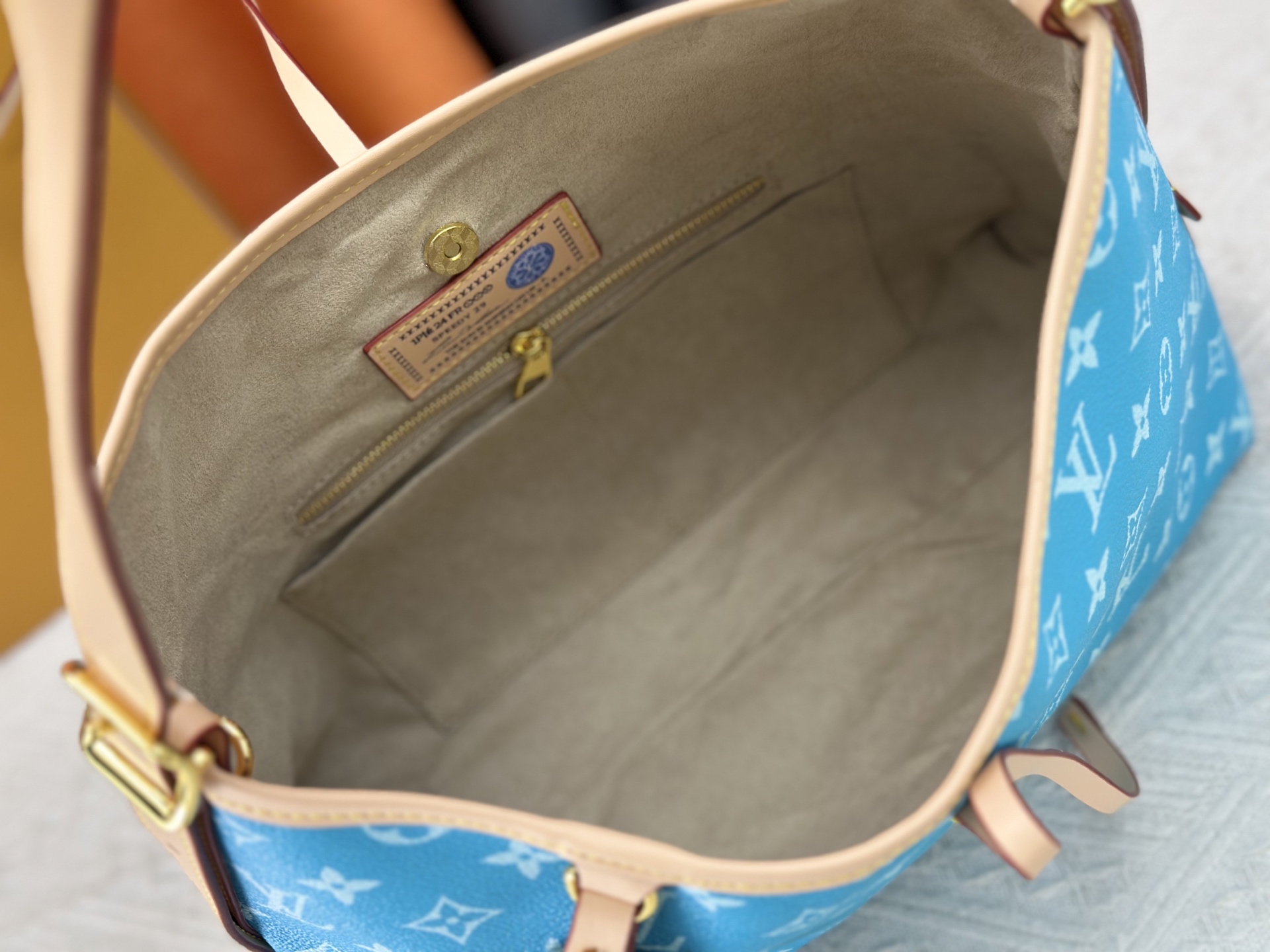 New Luxury LV Bag 11038