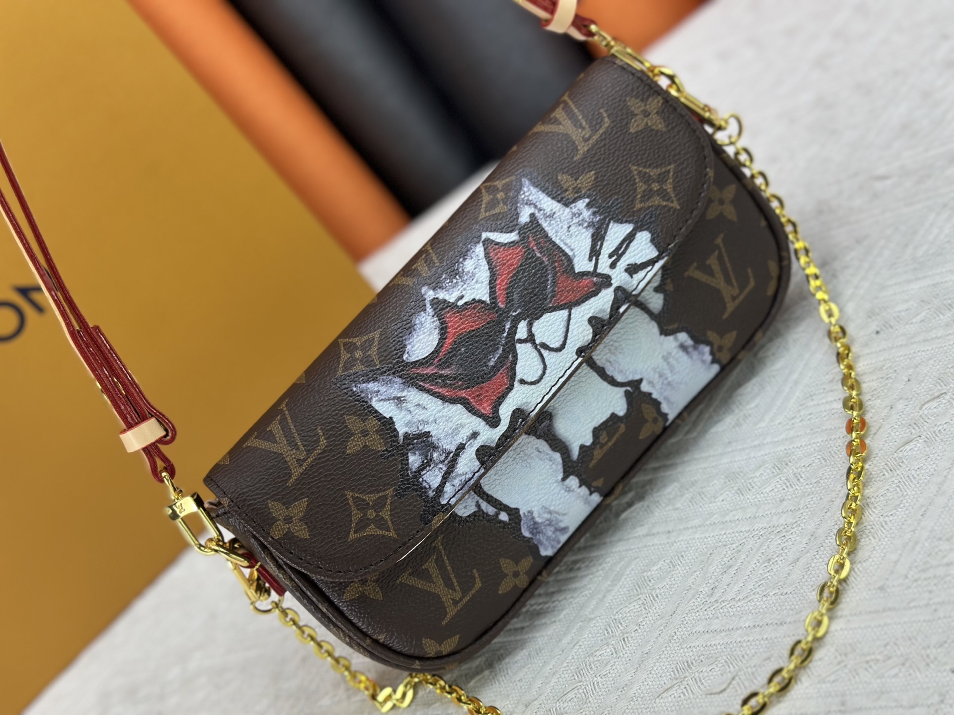 New Luxury LV Bag 11049