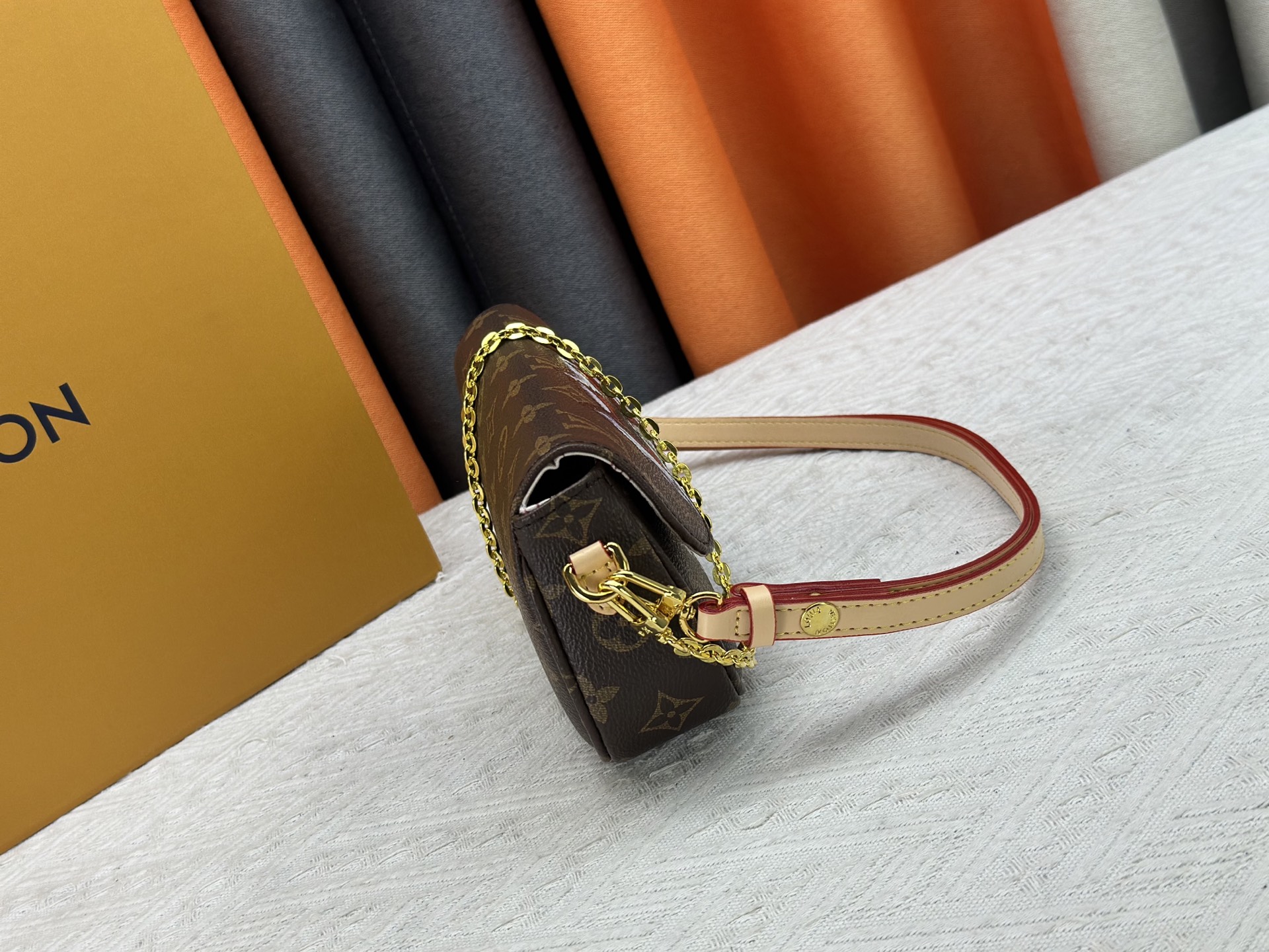 New Luxury LV Bag 11049