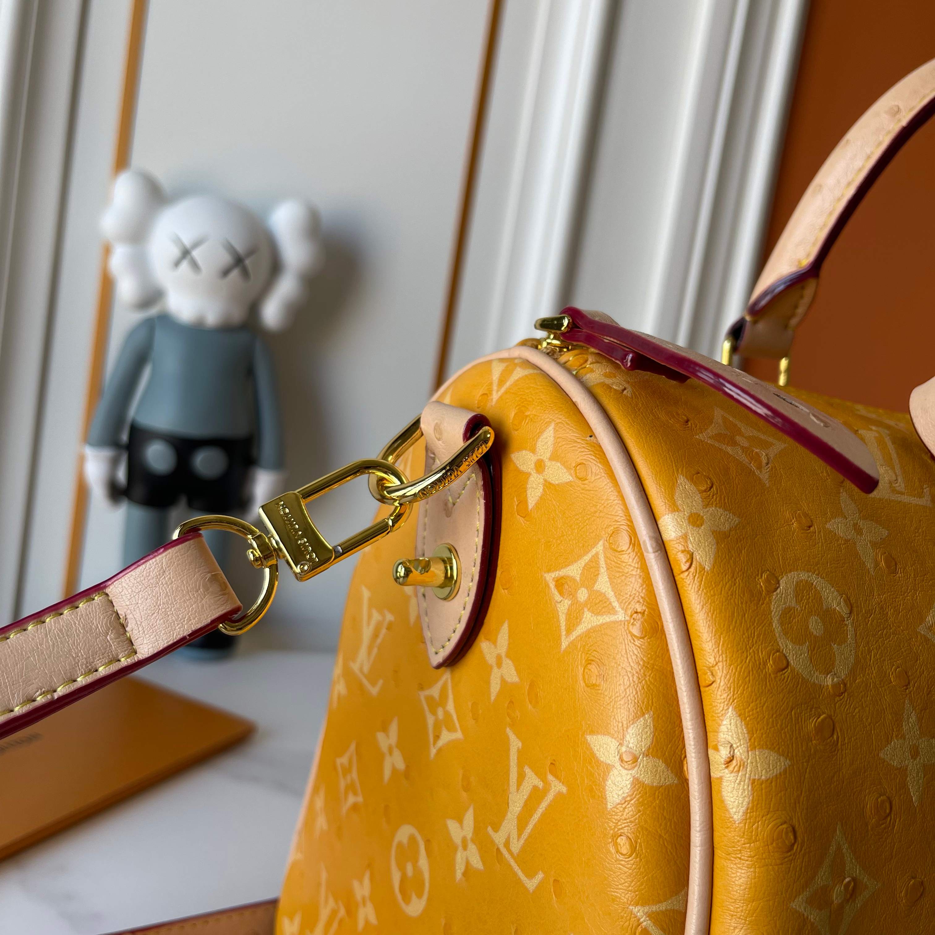 New Luxury LV Bag 11082