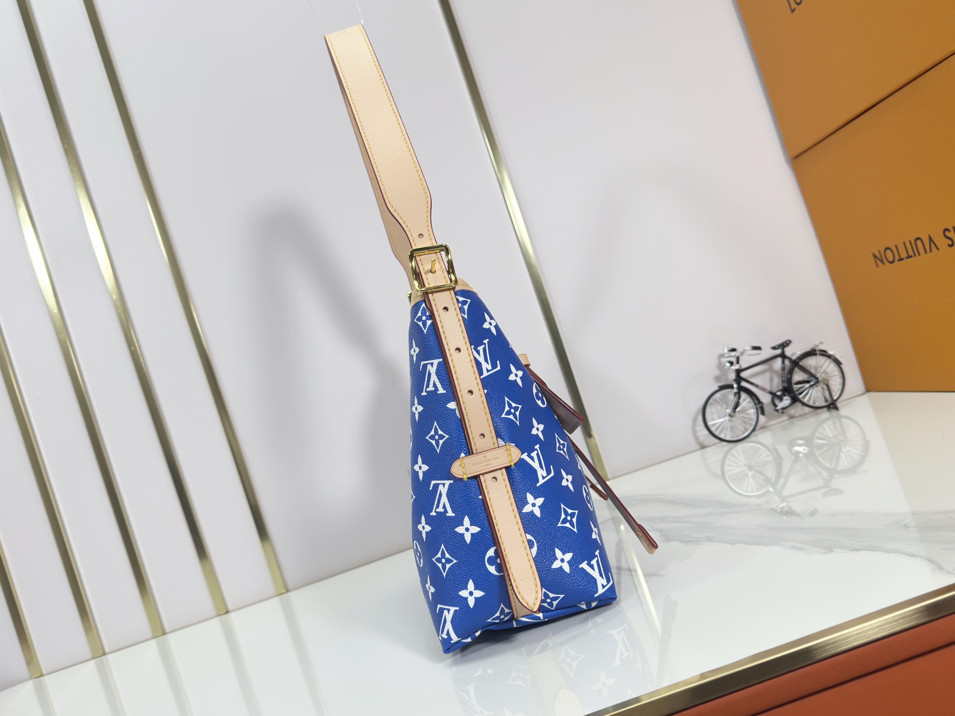 New Luxury LV Bag 11100