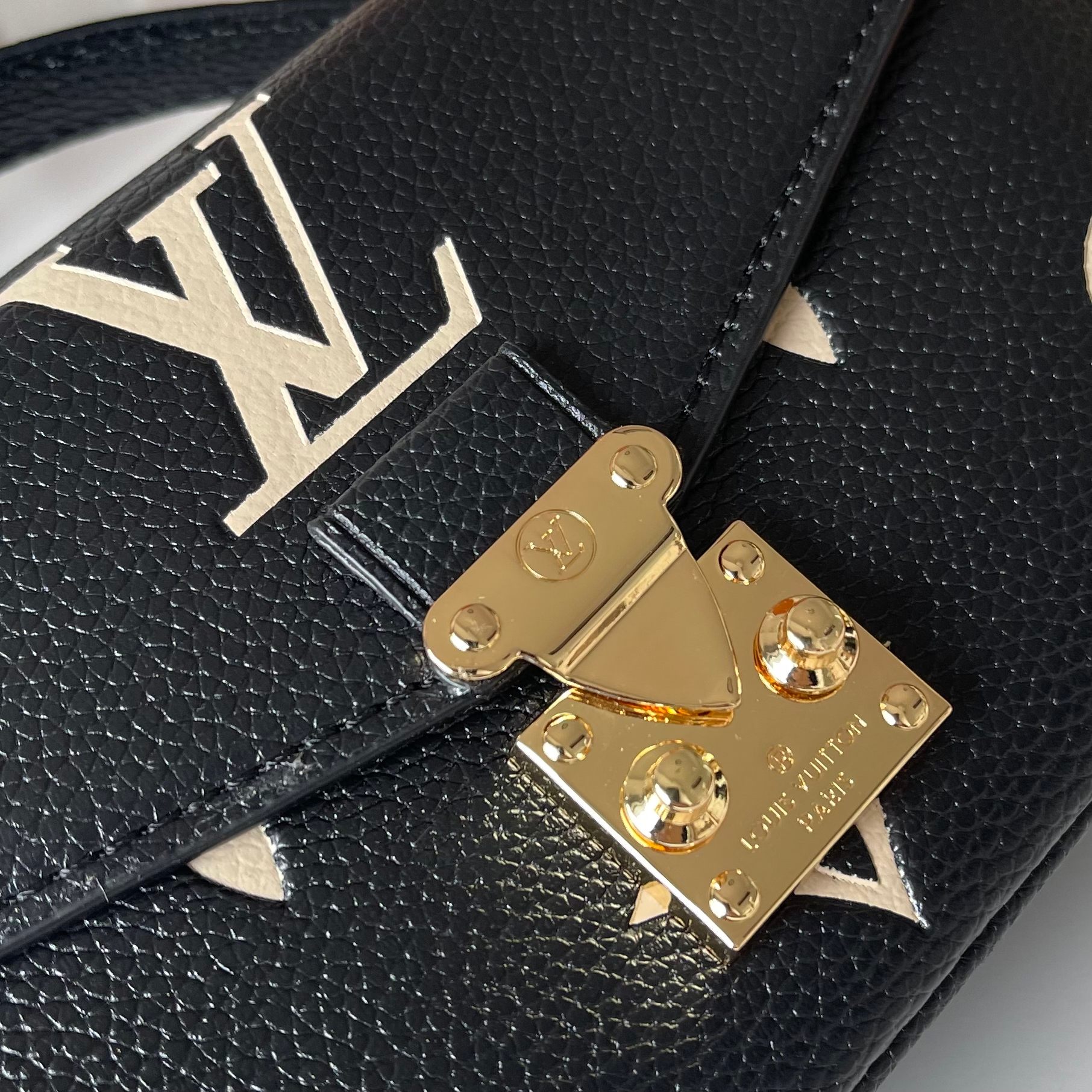 New Luxury LV Bag 11286