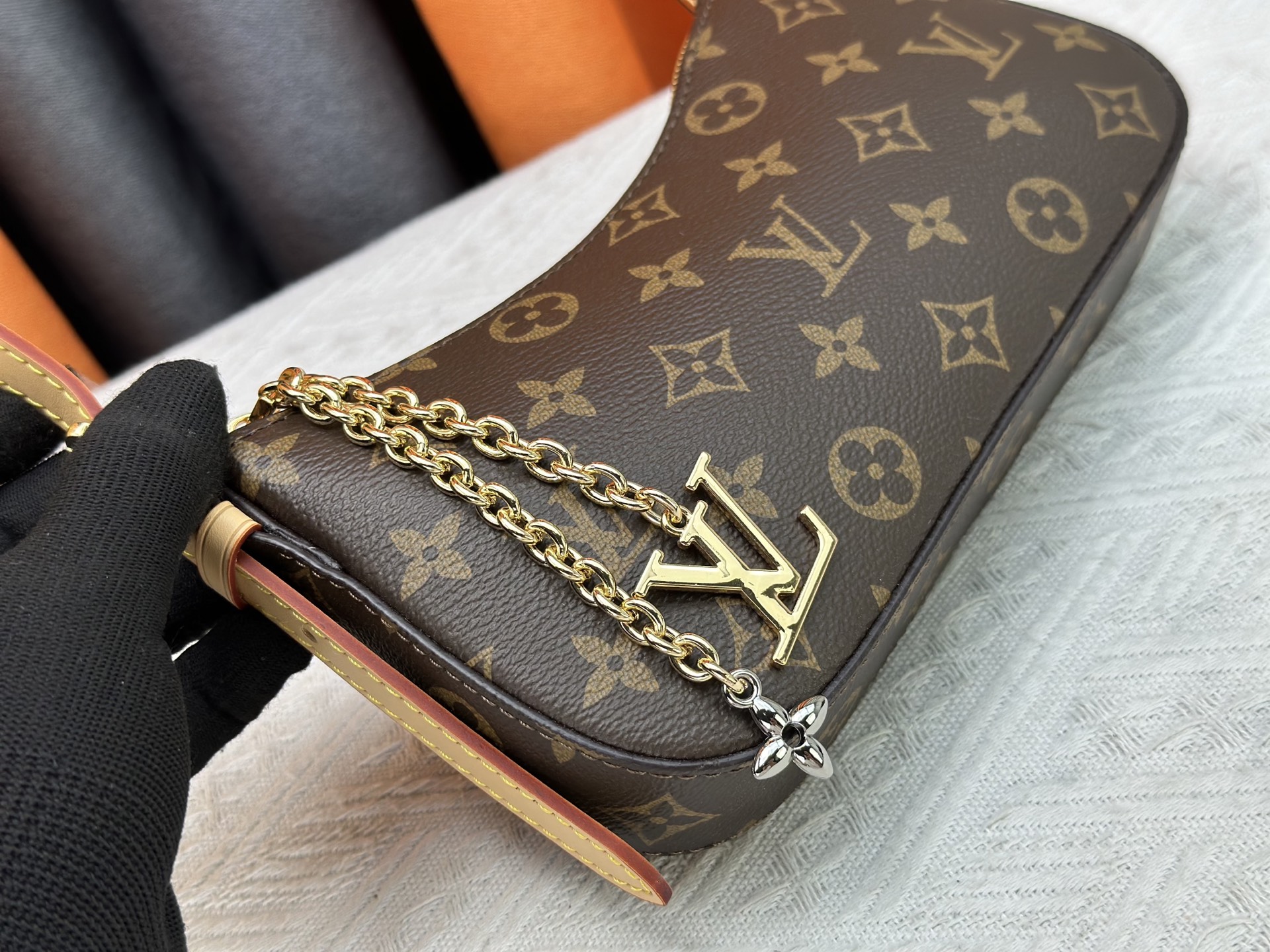 New Luxury LV Bag 11403