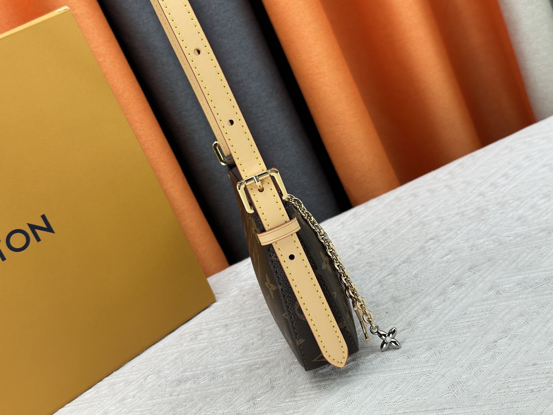 New Luxury LV Bag 11403