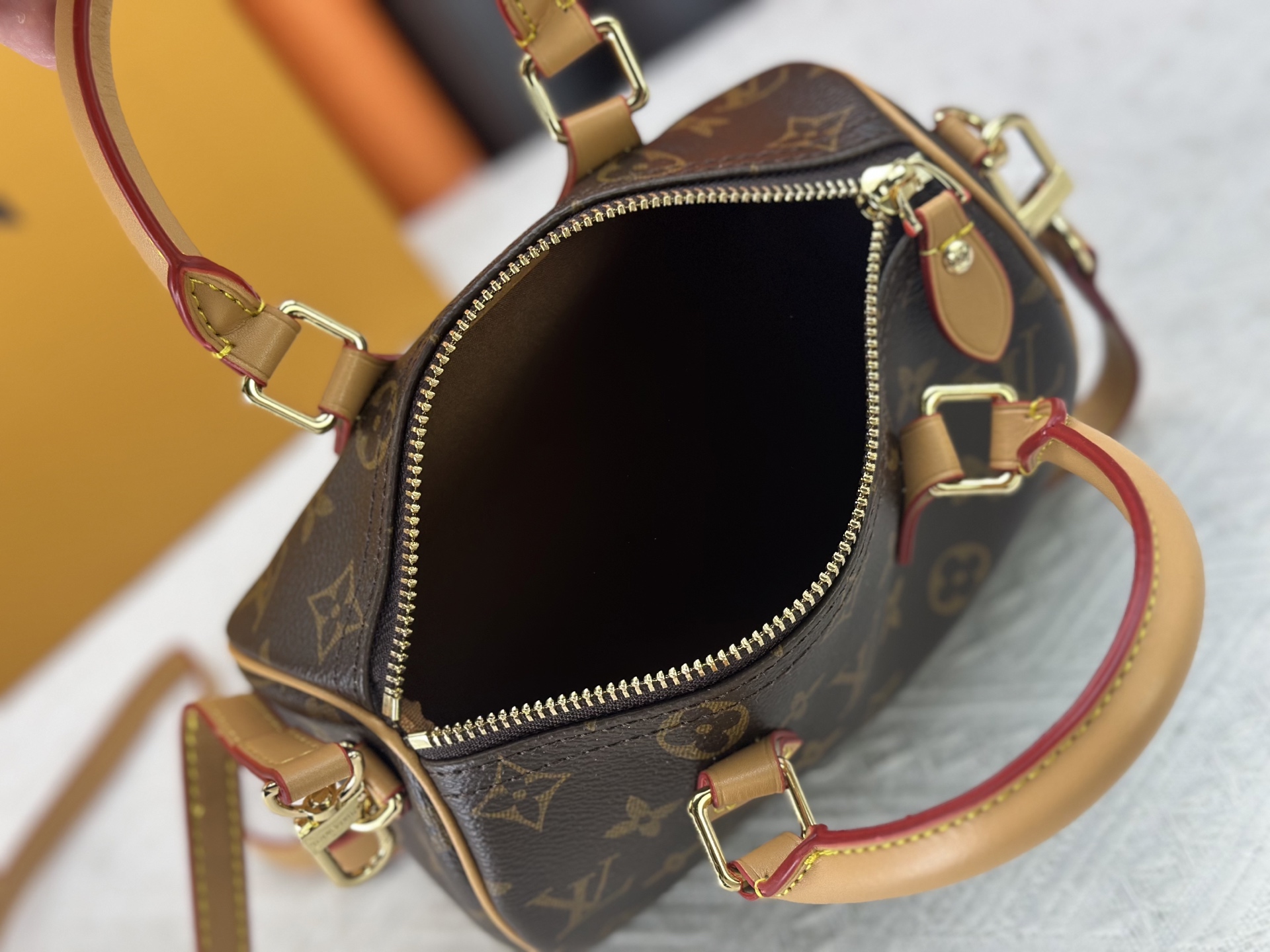 New Luxury LV Bag 11410