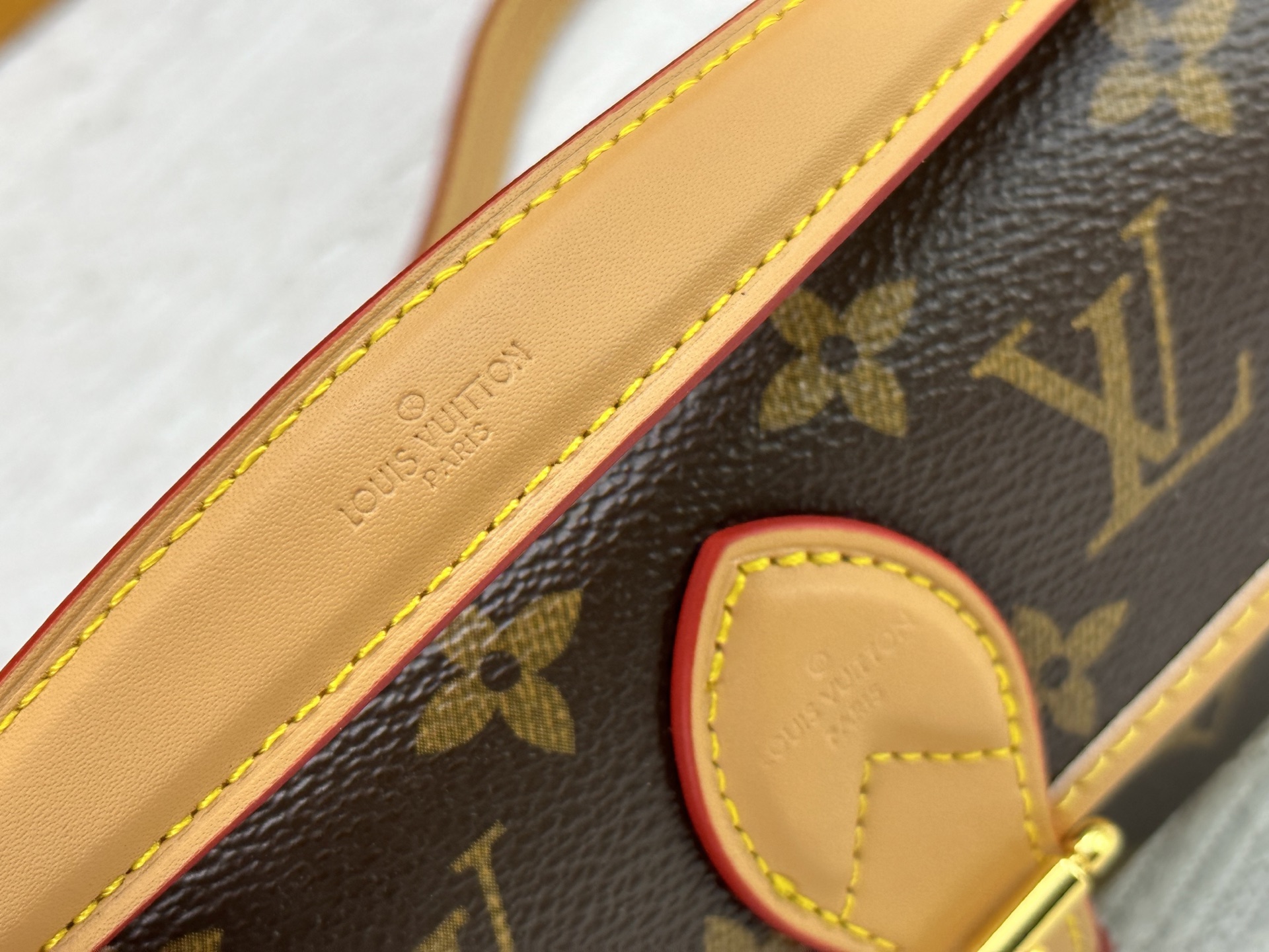 New Luxury LV Bag 11422