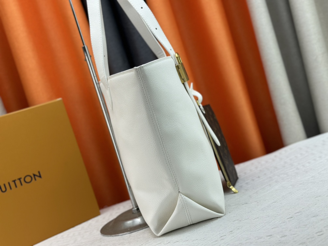 New Luxury LV Bag 11435