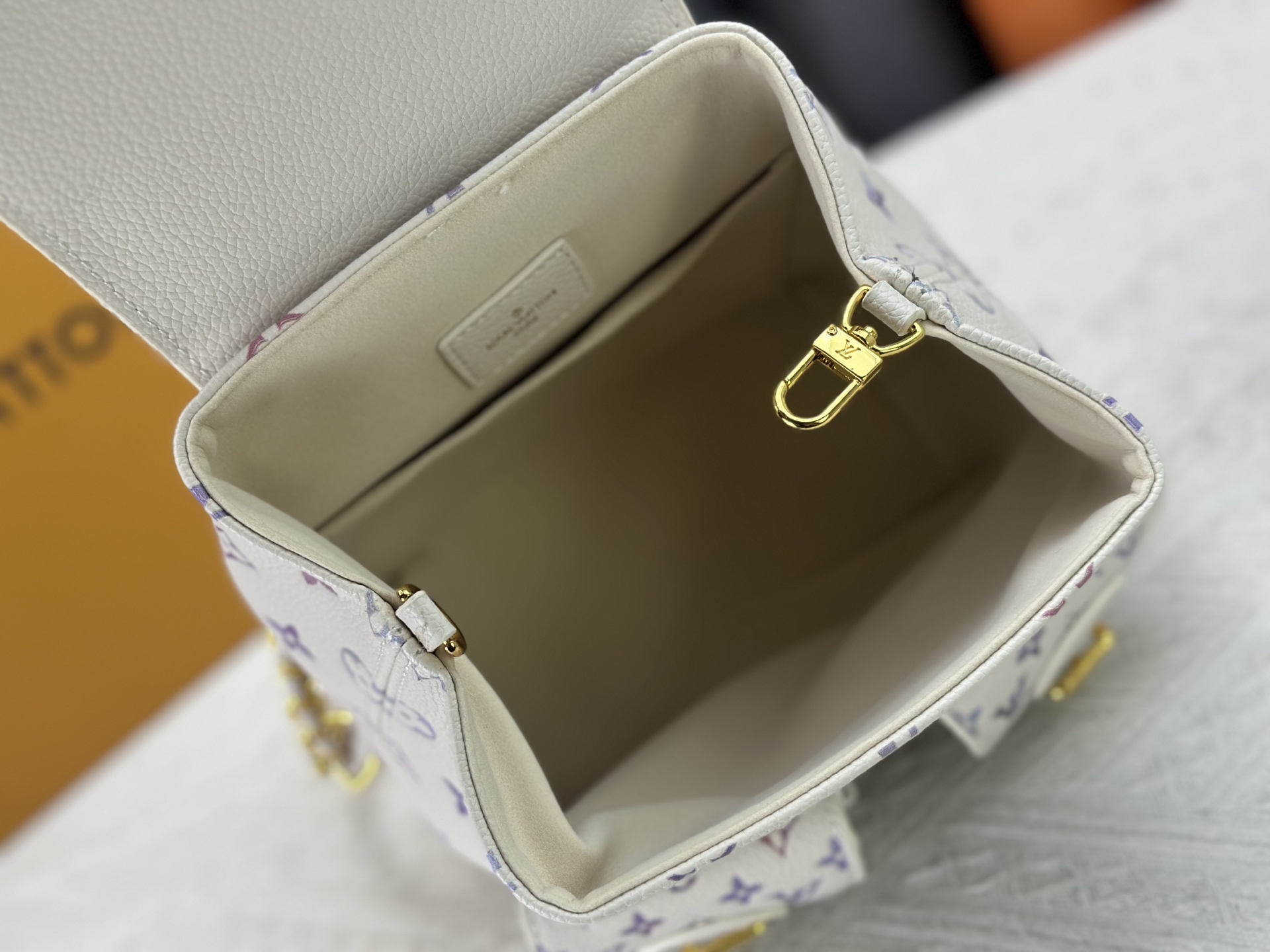 New Luxury LV Bag 11442