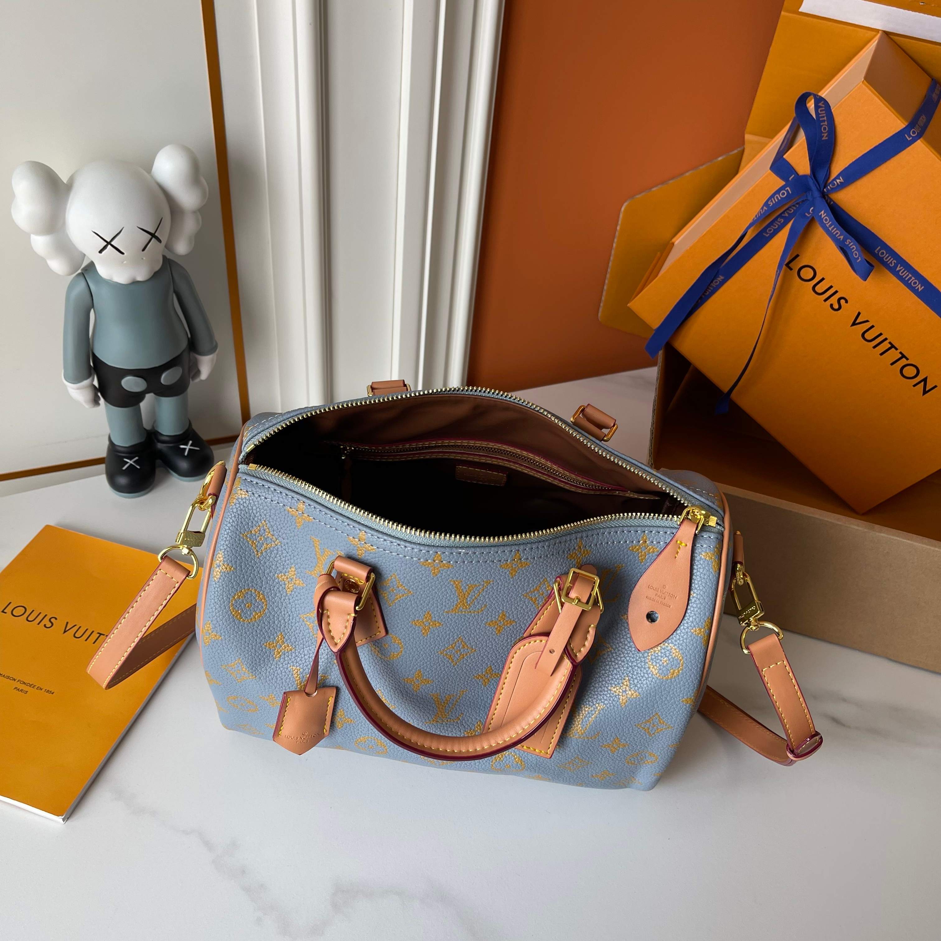 New Luxury LV Bag 11557