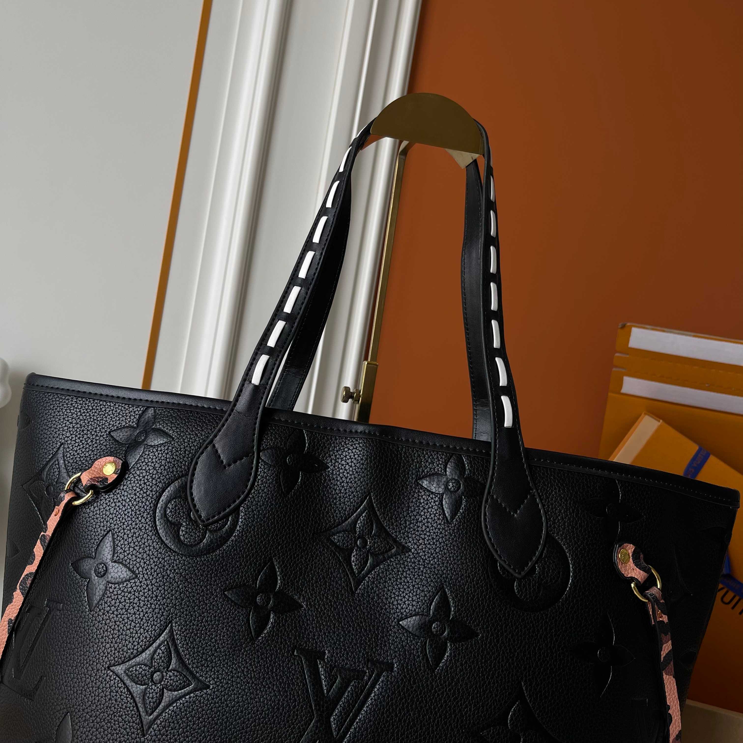 New Luxury LV Bag 11657