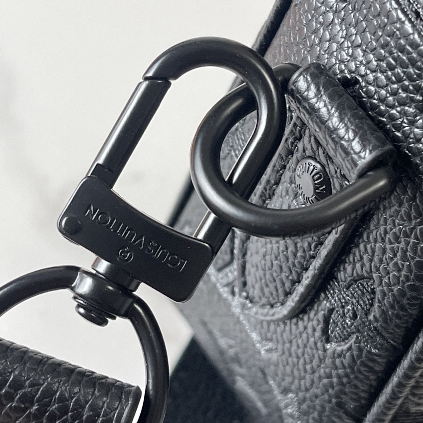 New Luxury LV Bag 9788