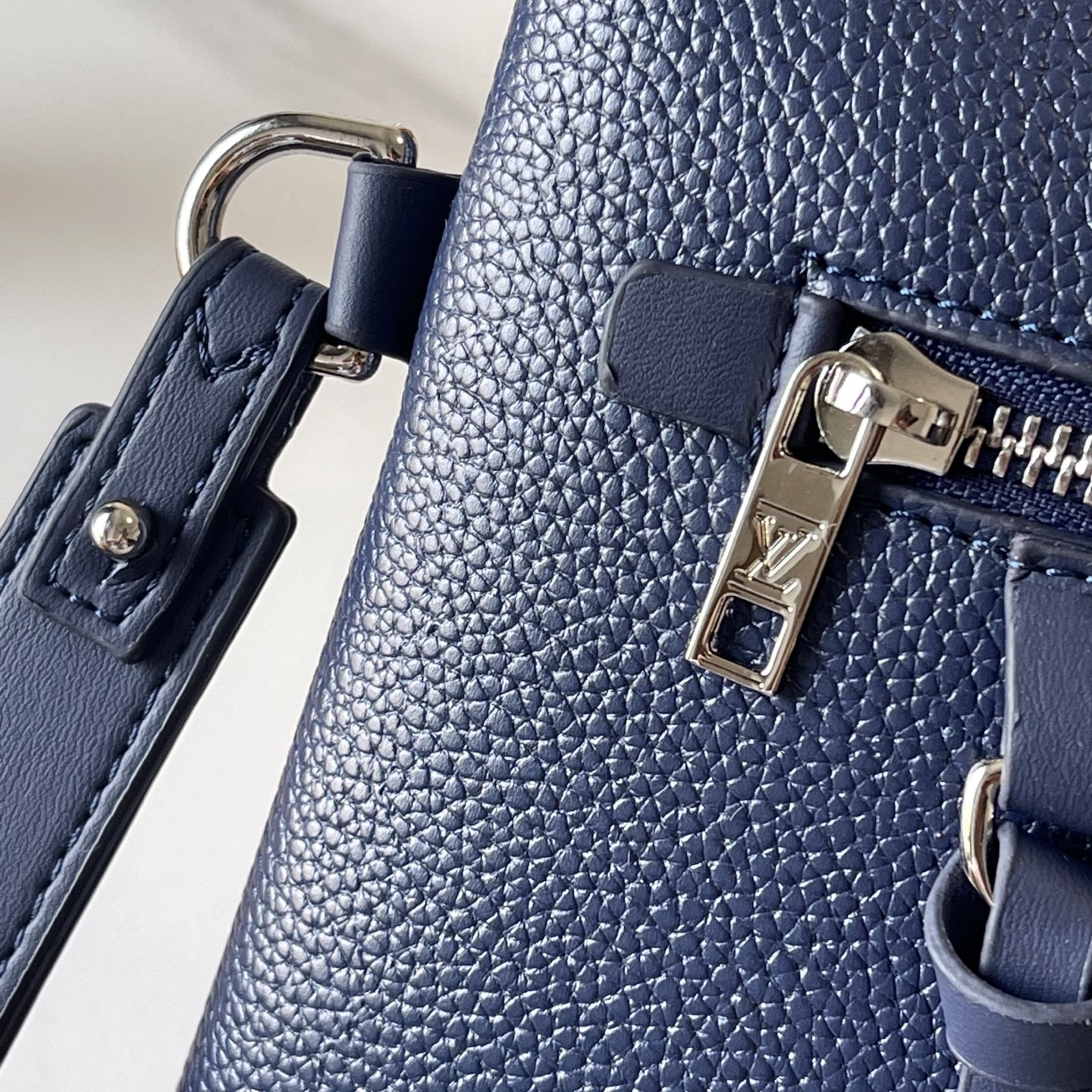 New Luxury LV Bag 9790