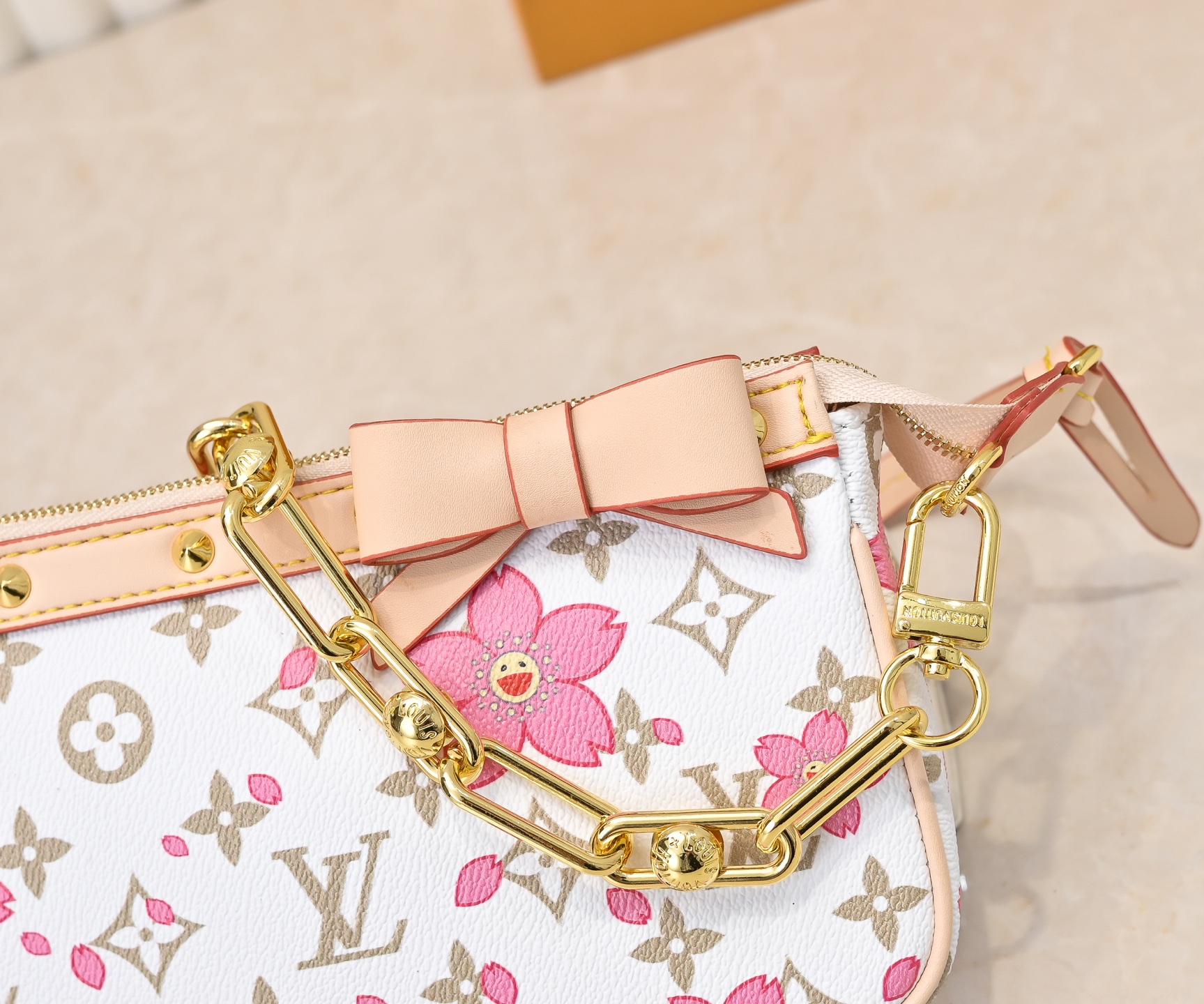 New Luxury LV Bag 9802