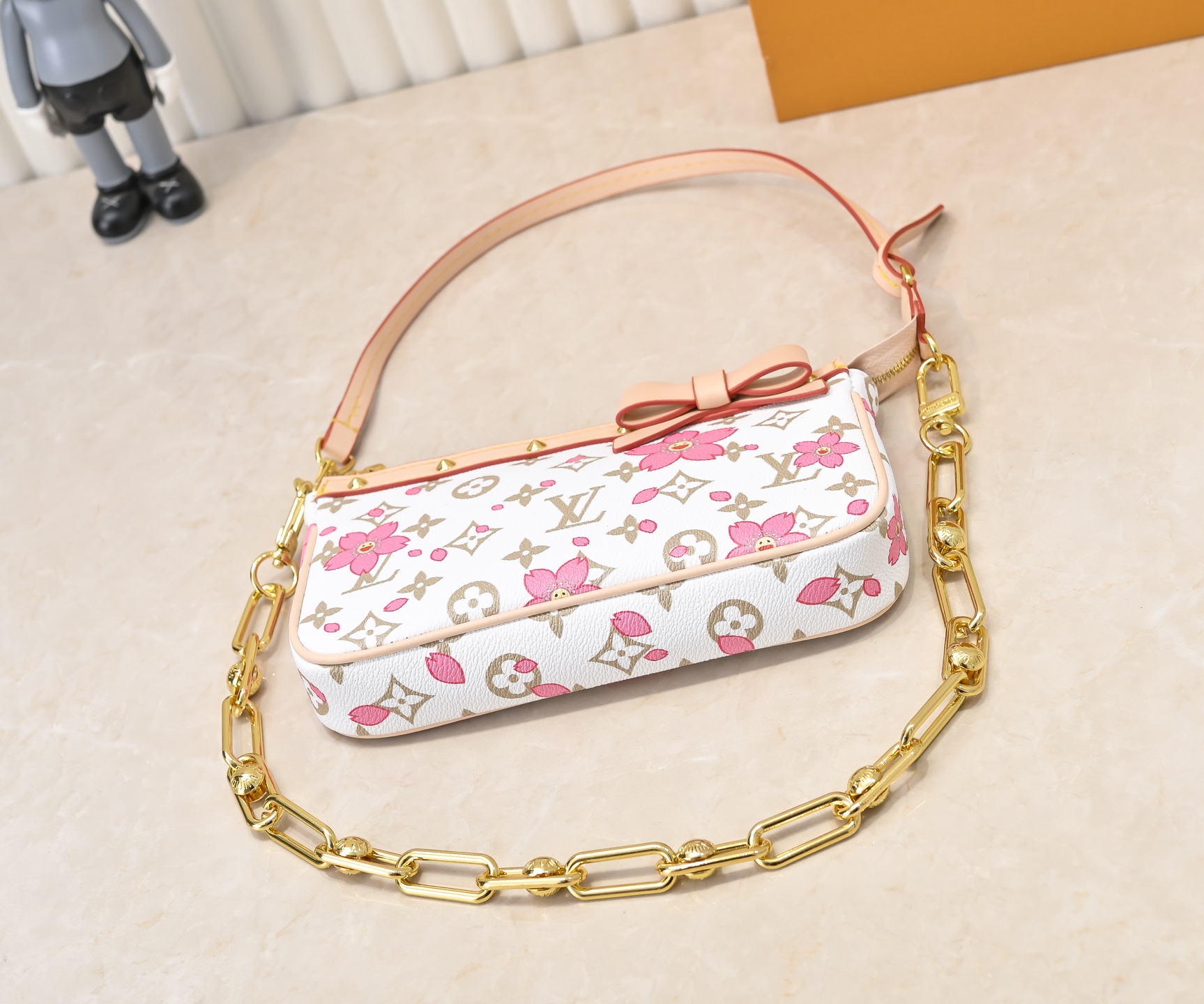 New Luxury LV Bag 9802