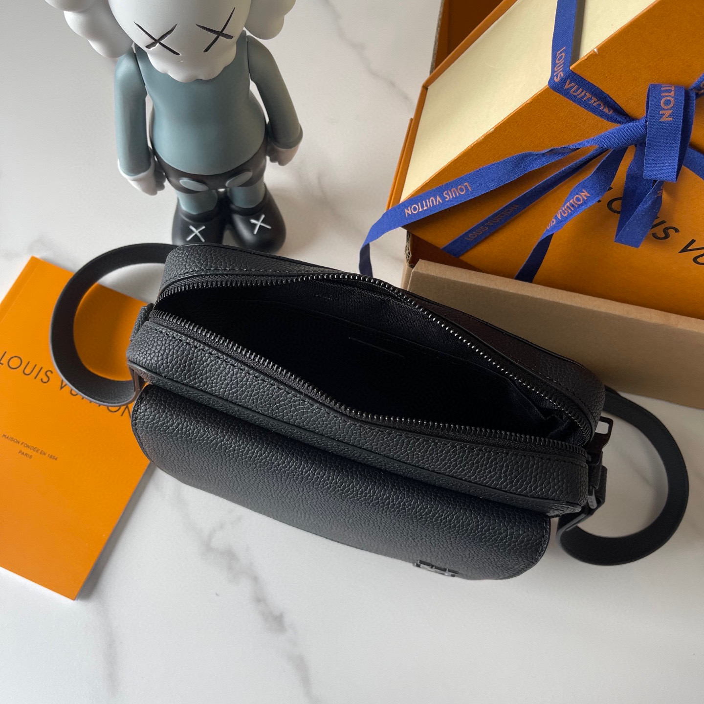 New Luxury LV Bag 9824