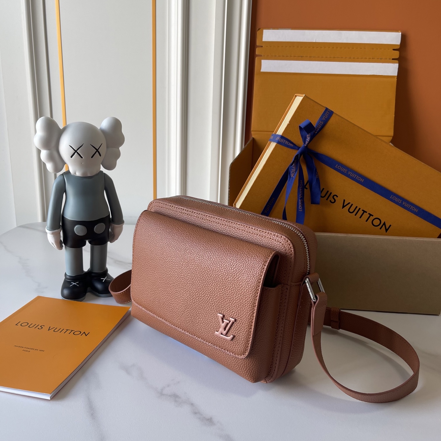 New Luxury LV Bag 9825