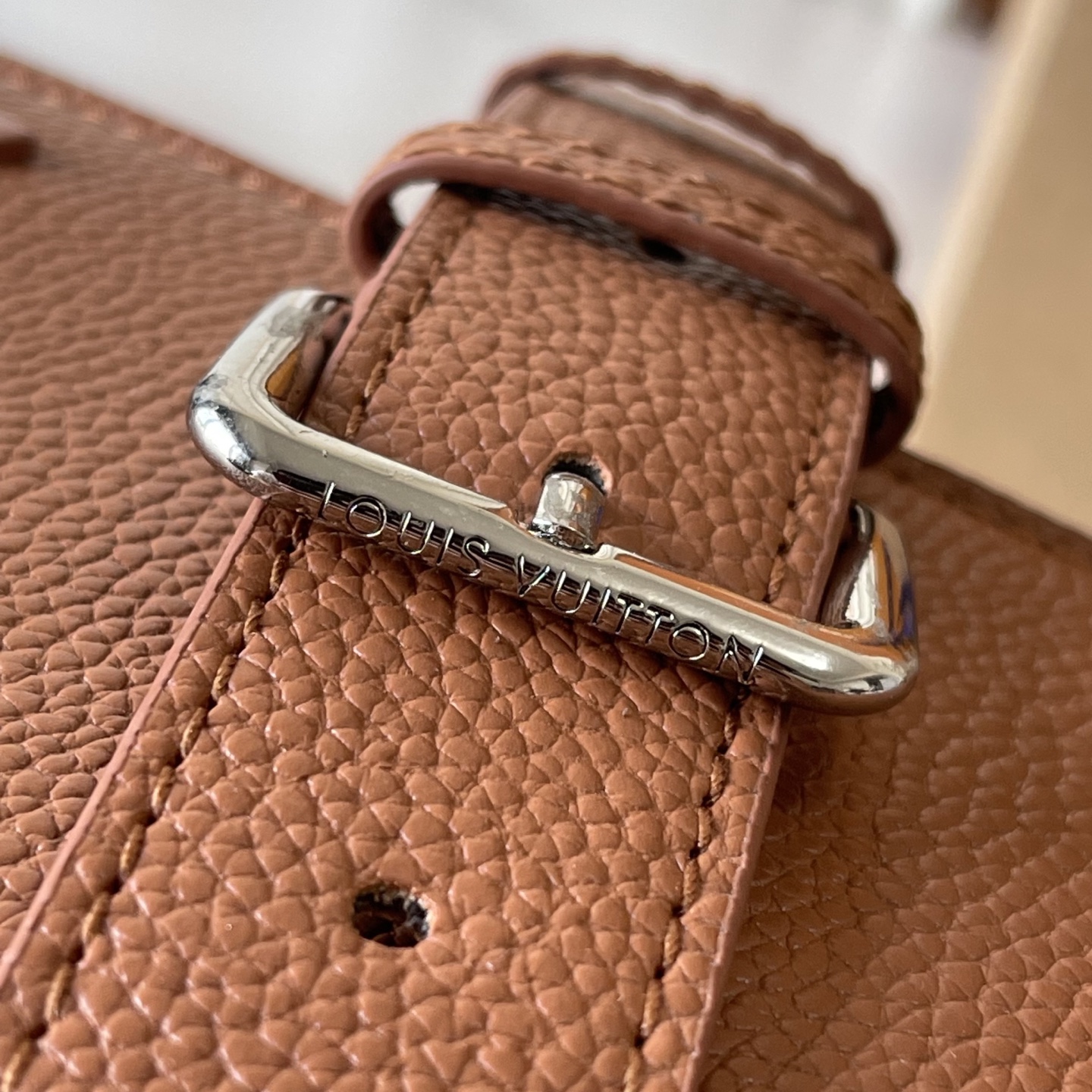 New Luxury LV Bag 9825