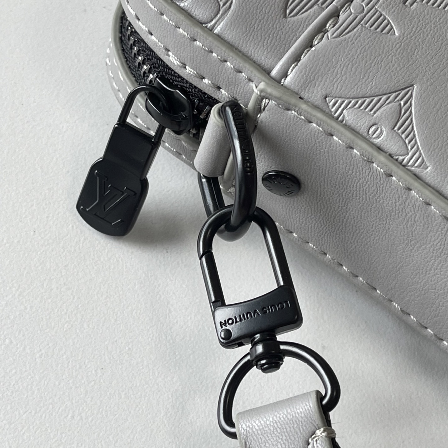 New Luxury LV Bag 9828