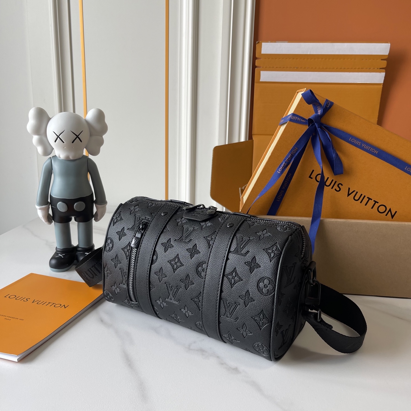 New Luxury LV Bag 9830