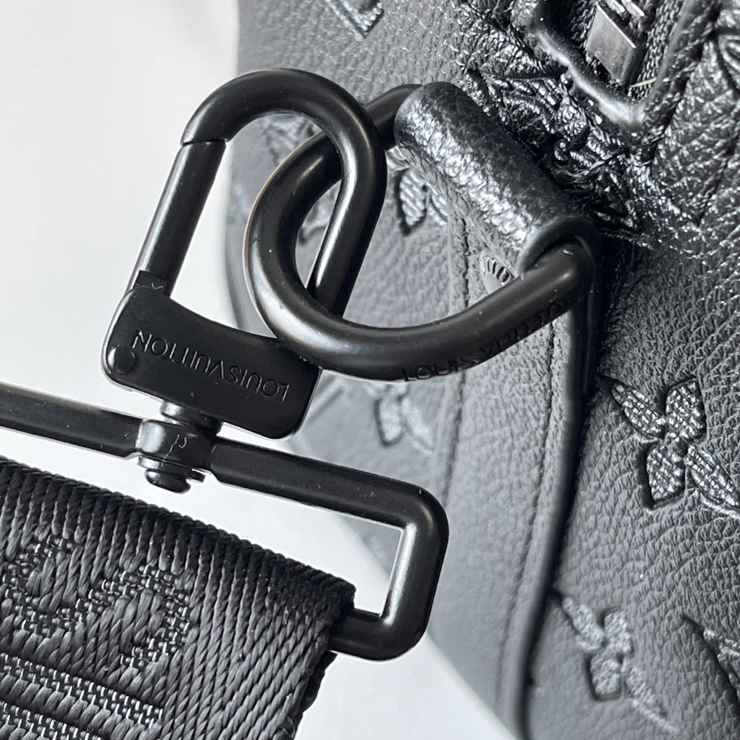 New Luxury LV Bag 9830