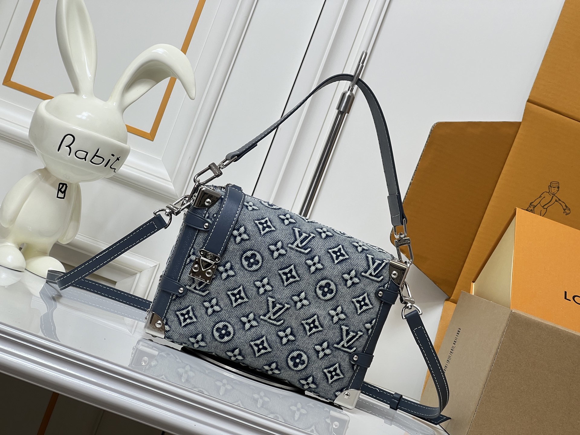 New Luxury LV Bag 9851