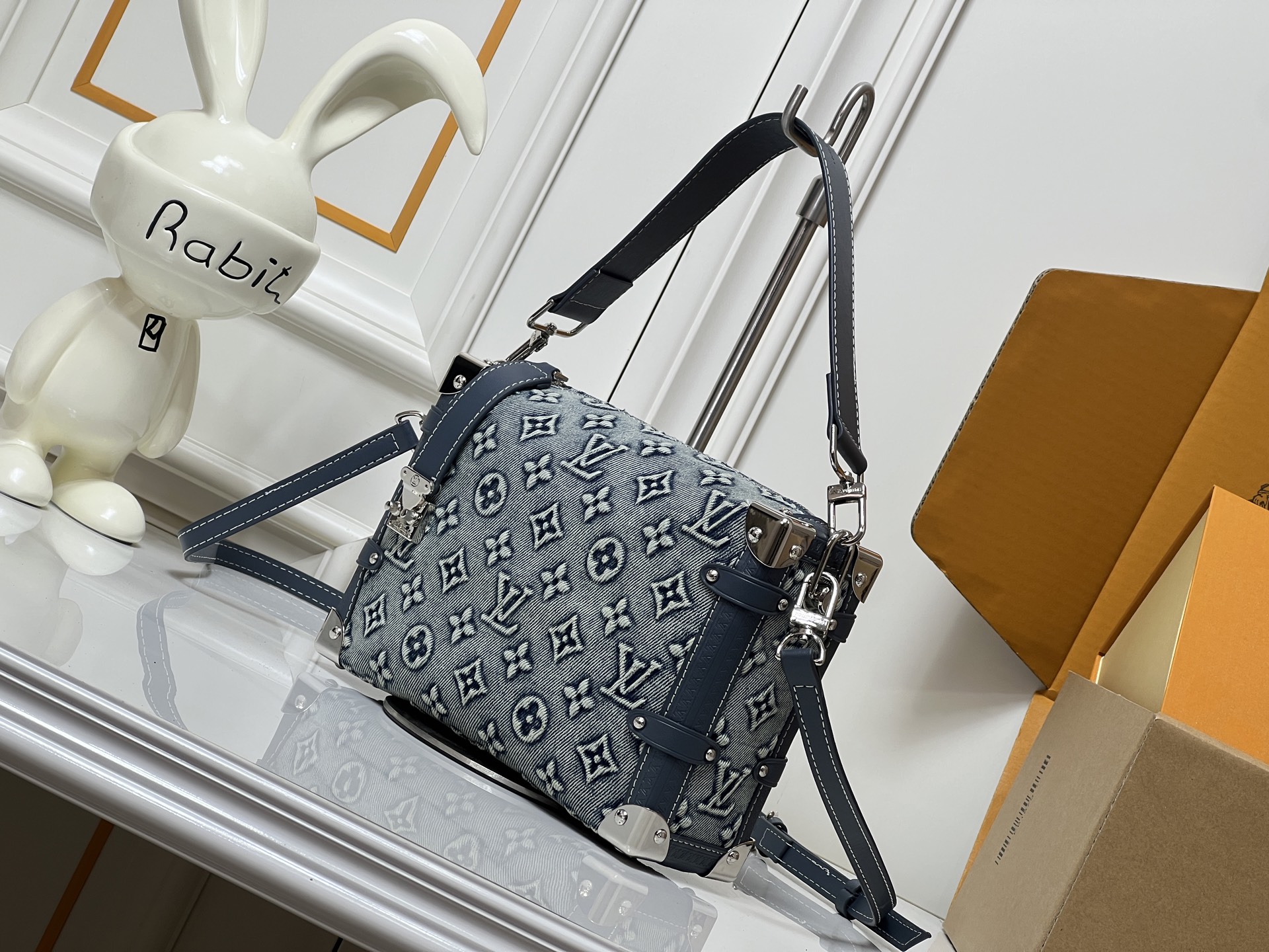 New Luxury LV Bag 9851