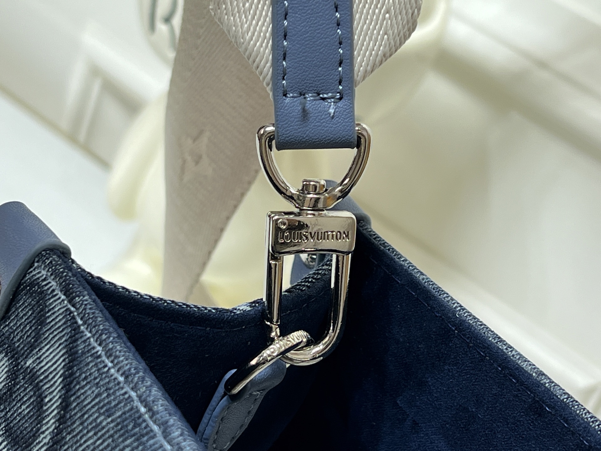 New Luxury LV Bag 9852