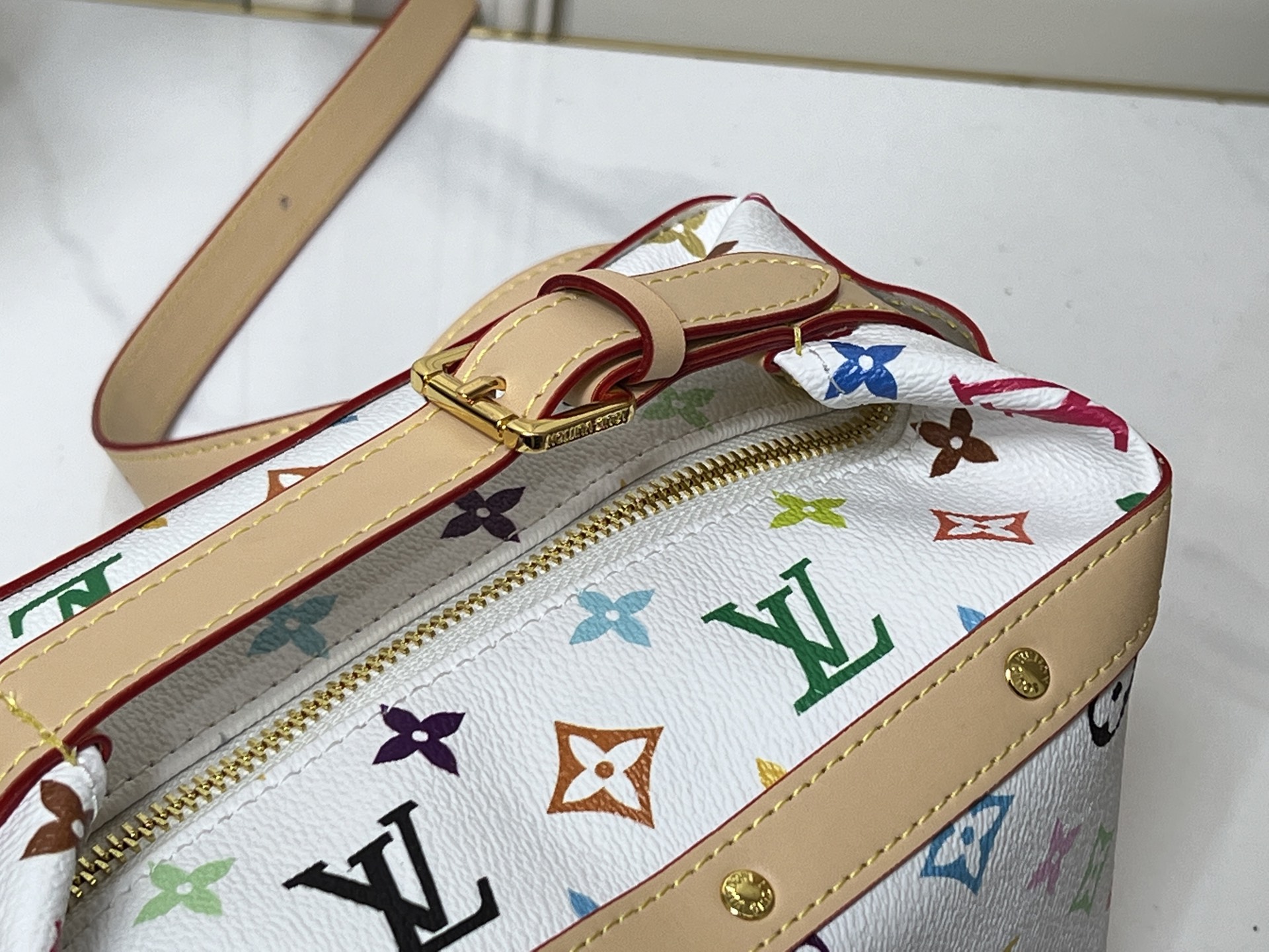 New Luxury LV Bag 9854