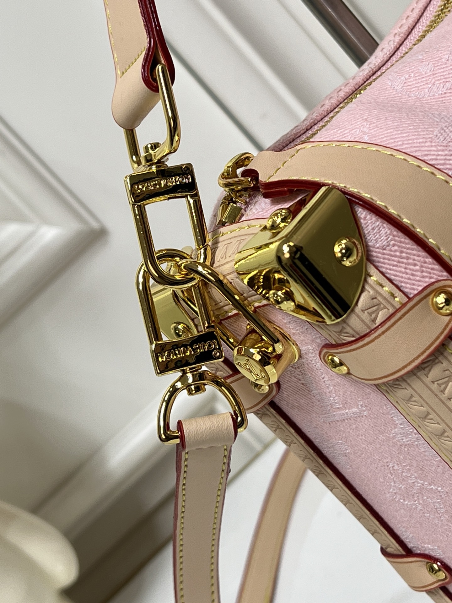 New Luxury LV Bag 9855