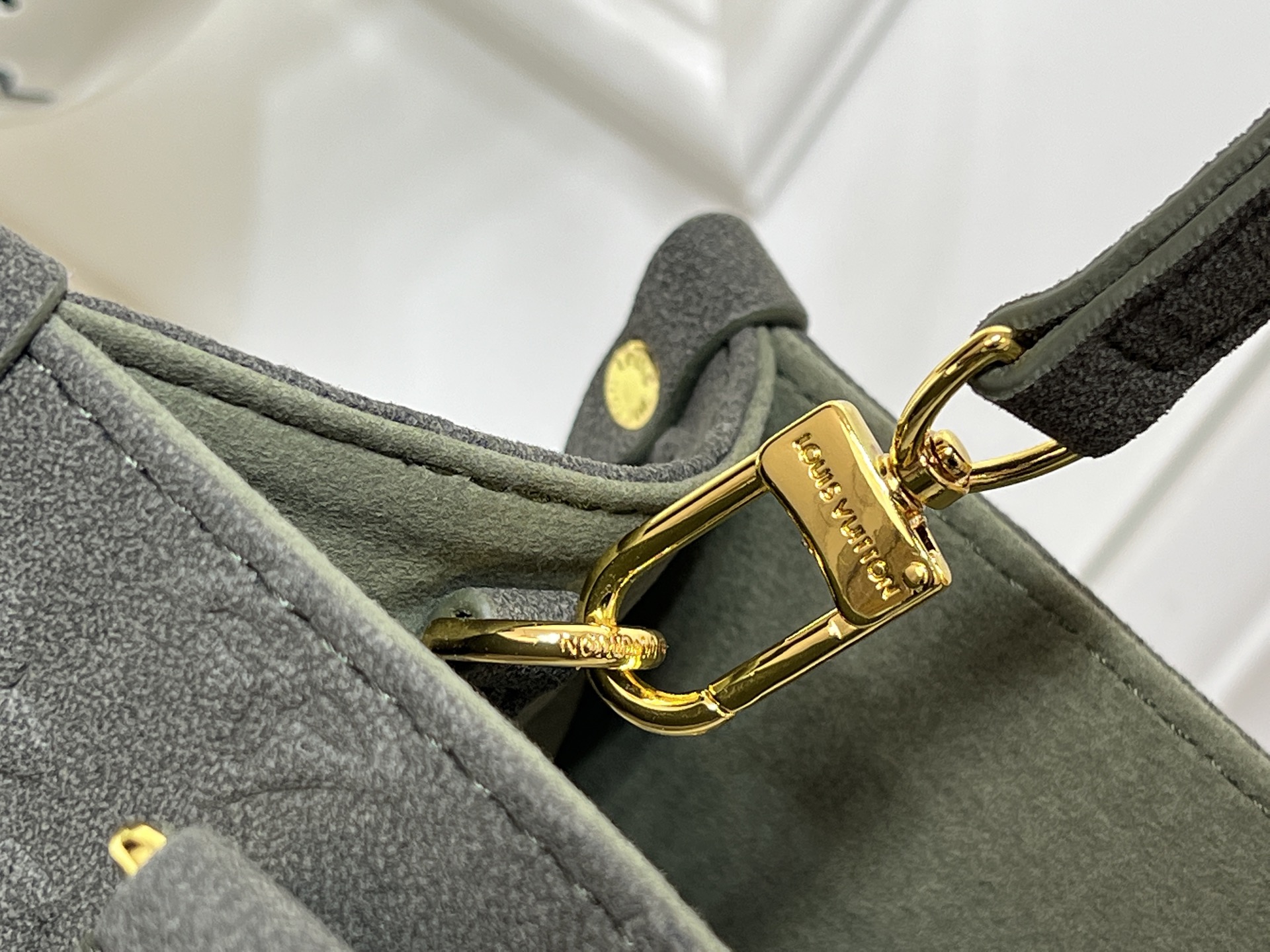 New Luxury LV Bag 9860