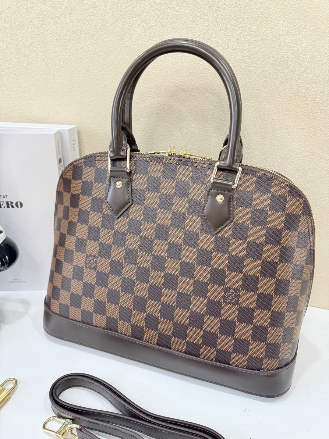 New Luxury LV Bag 9898