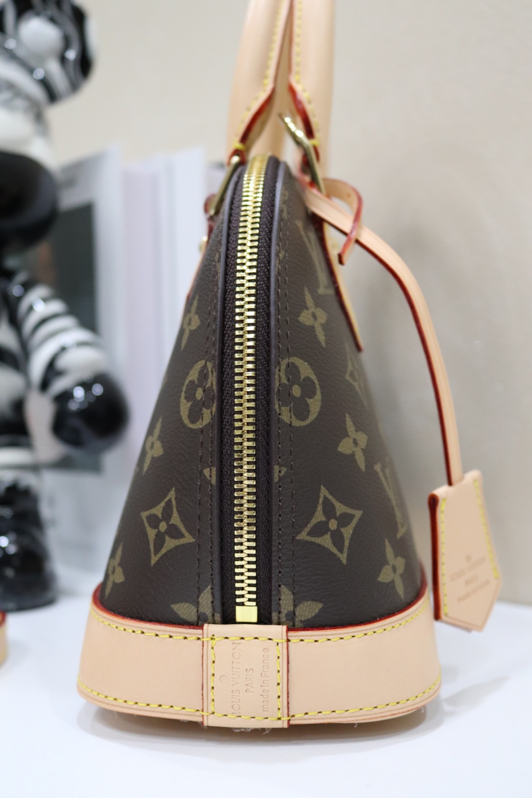New Luxury LV Bag 9901