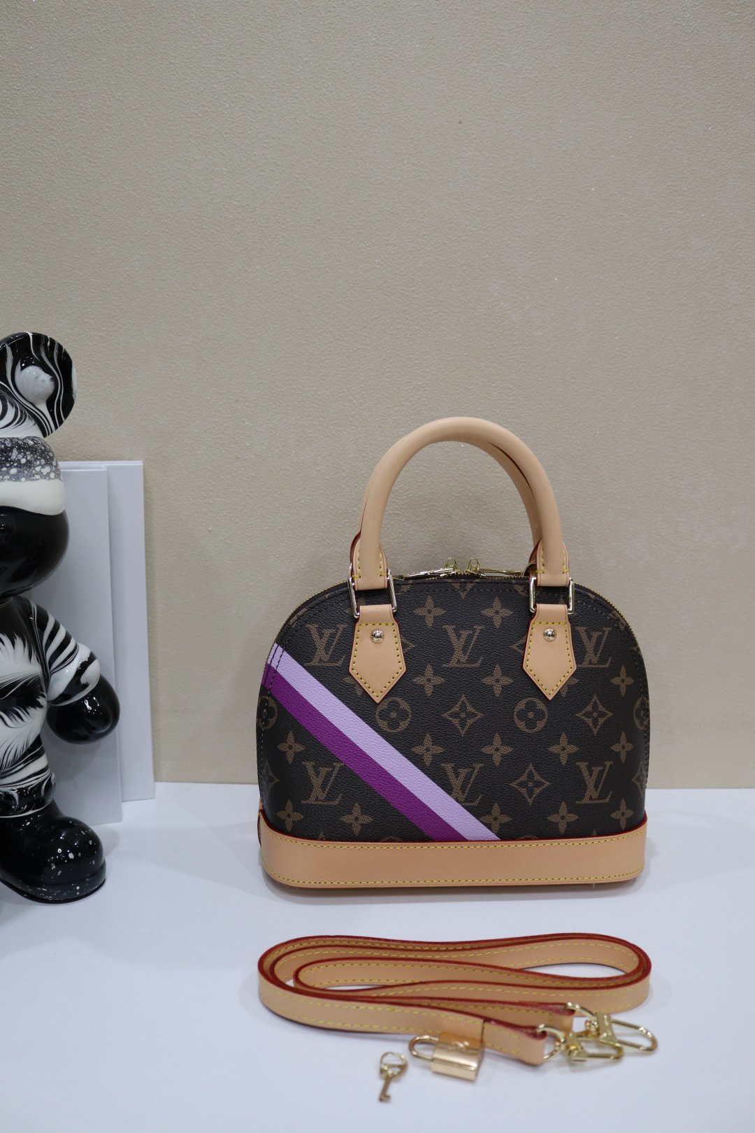 New Luxury LV Bag 9905