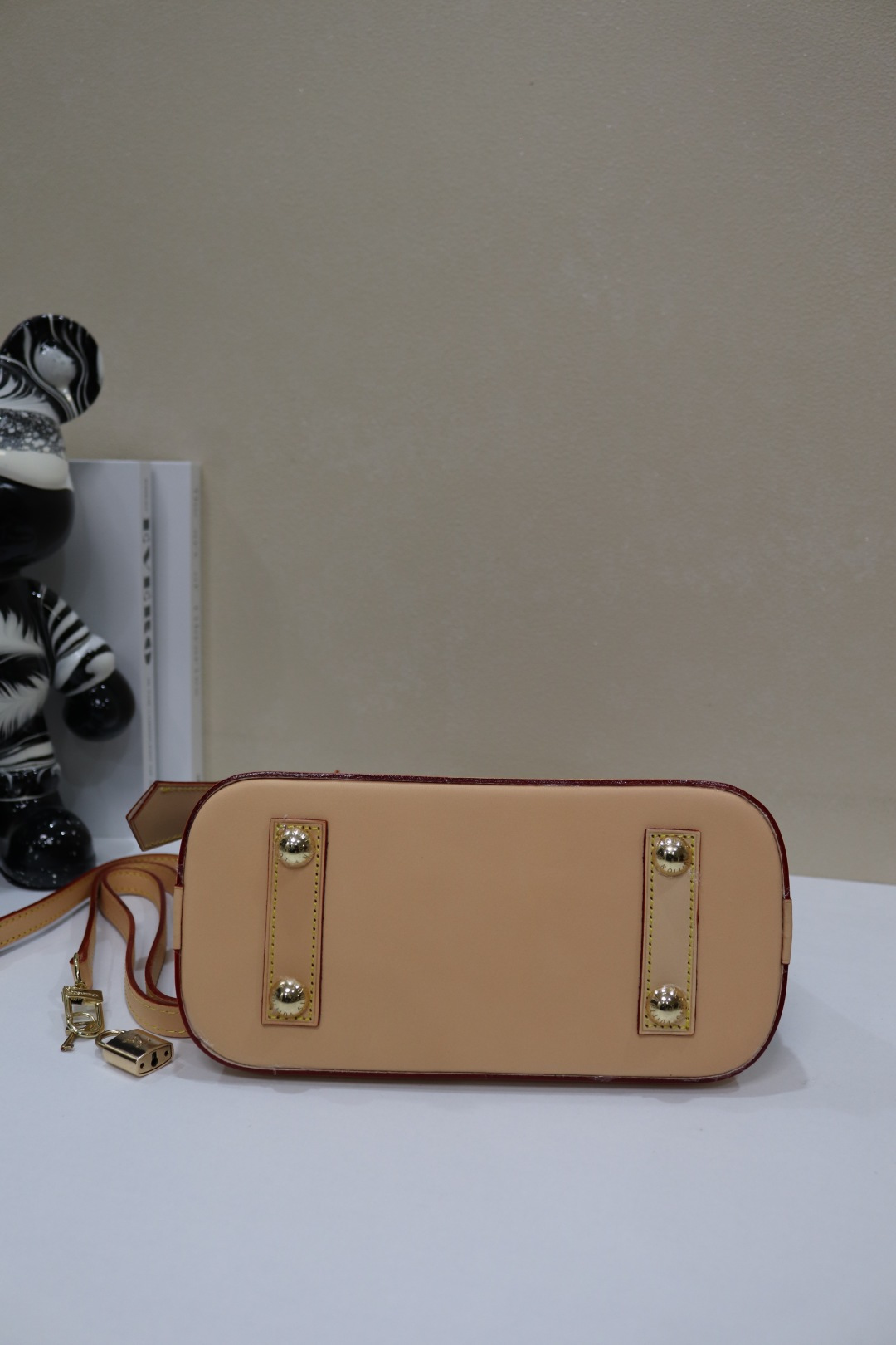 New Luxury LV Bag 9905