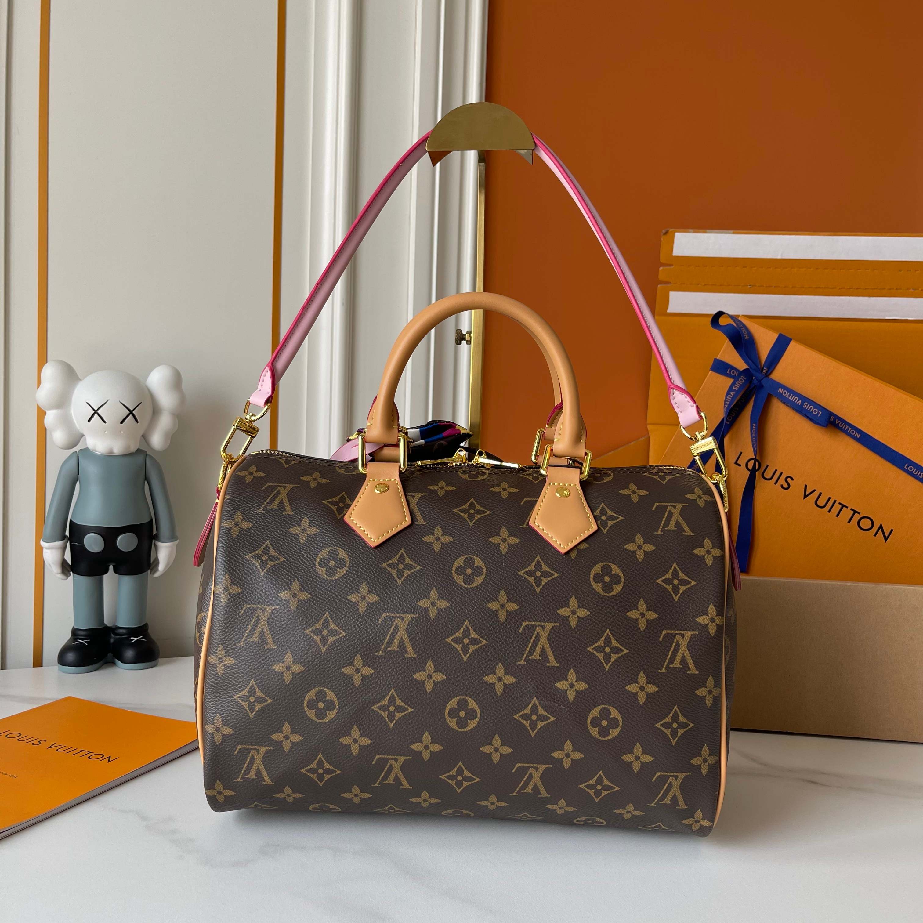 New Luxury LV Bag 9910
