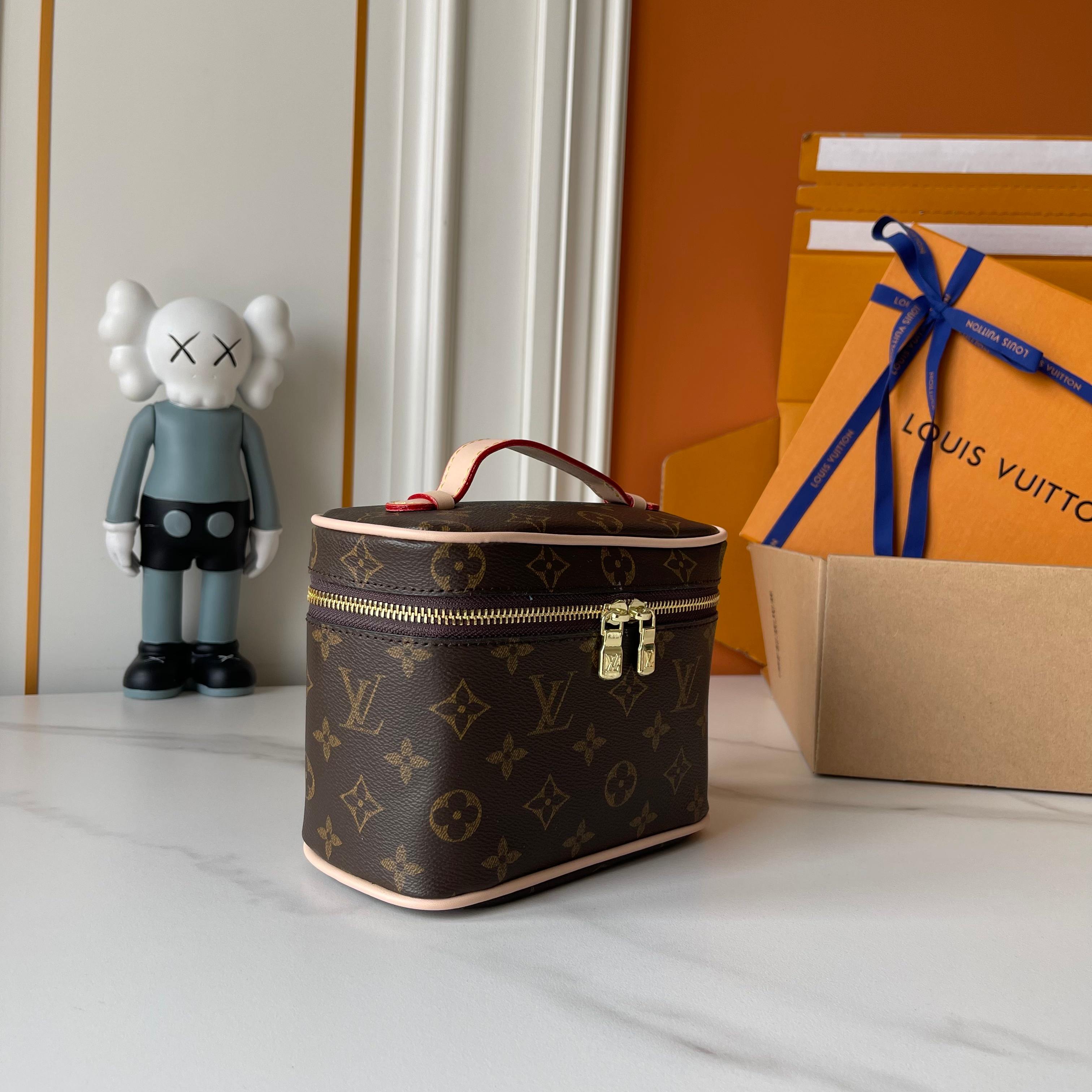 New Luxury LV Bag 9913