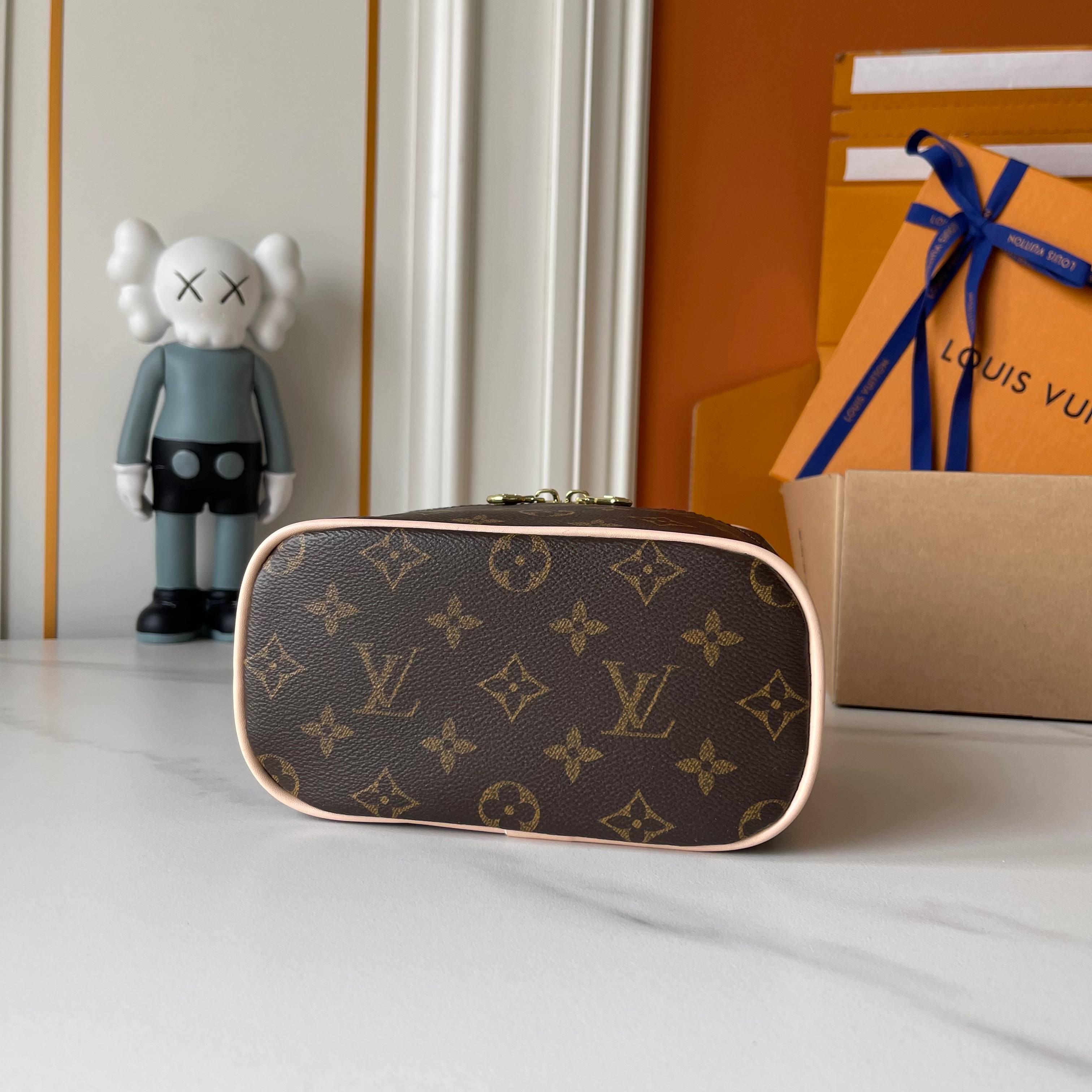 New Luxury LV Bag 9913