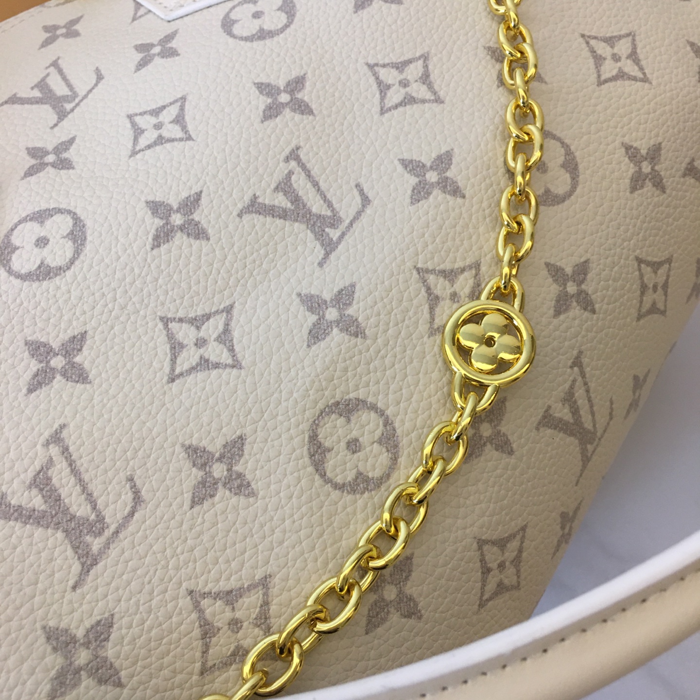 New Luxury LV Bag 9919