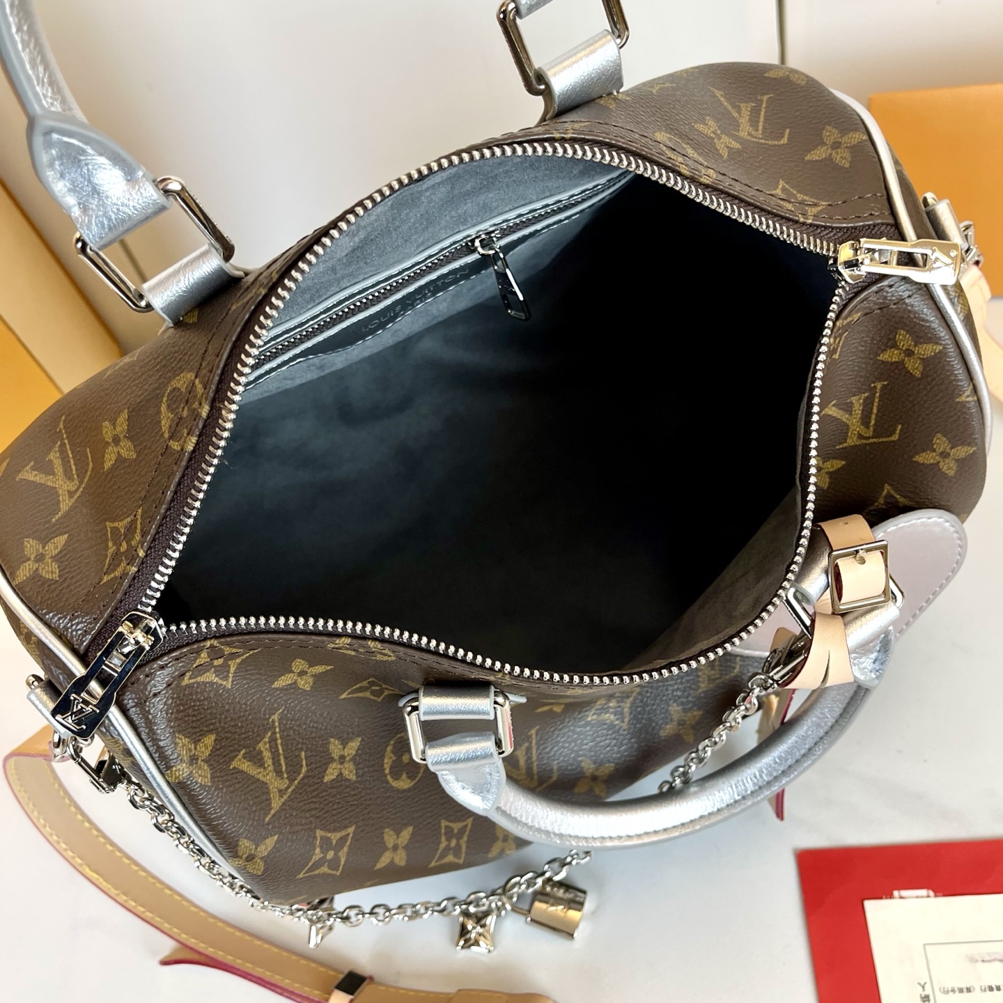 New Luxury LV Bag 9920