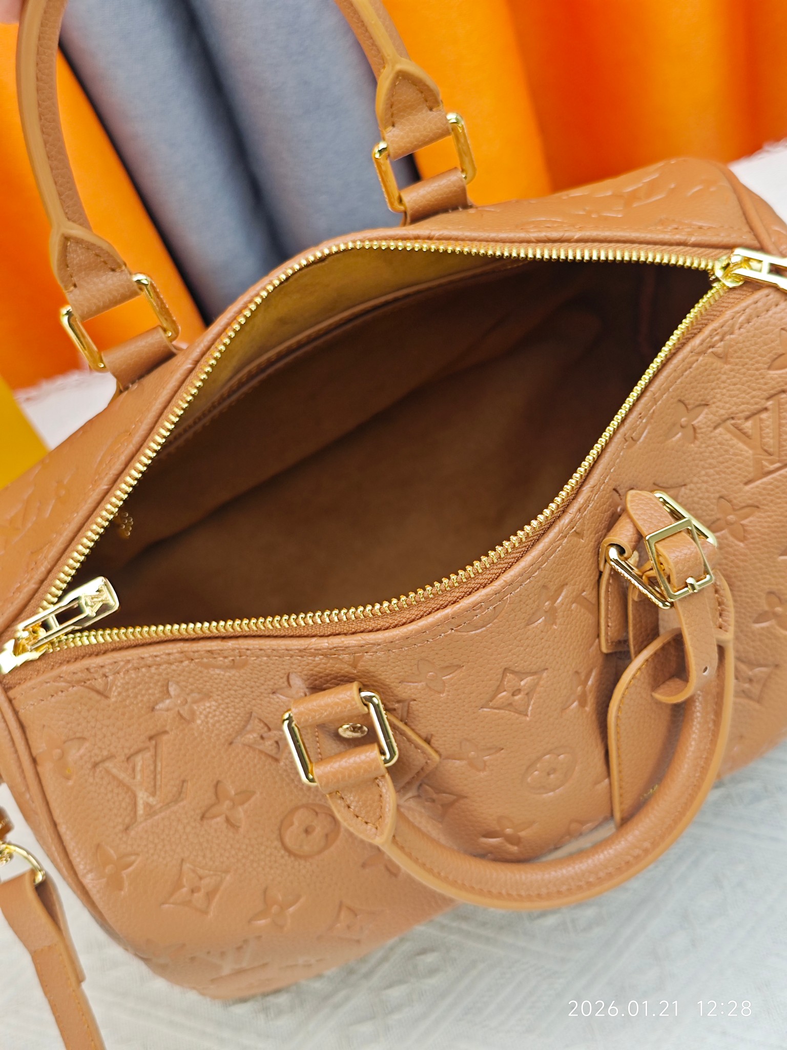 New Luxury LV Bag 9929