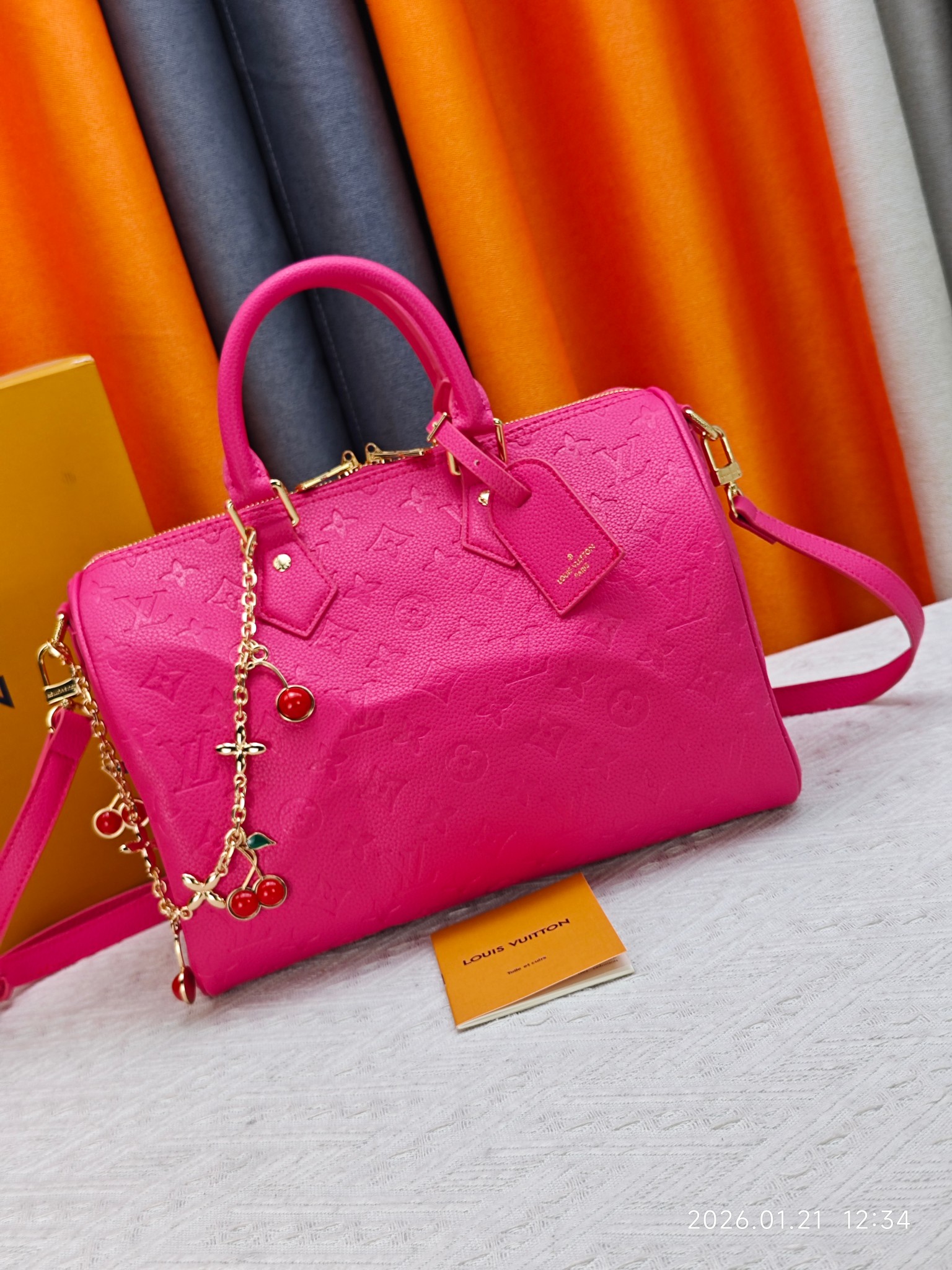 New Luxury LV Bag 9930