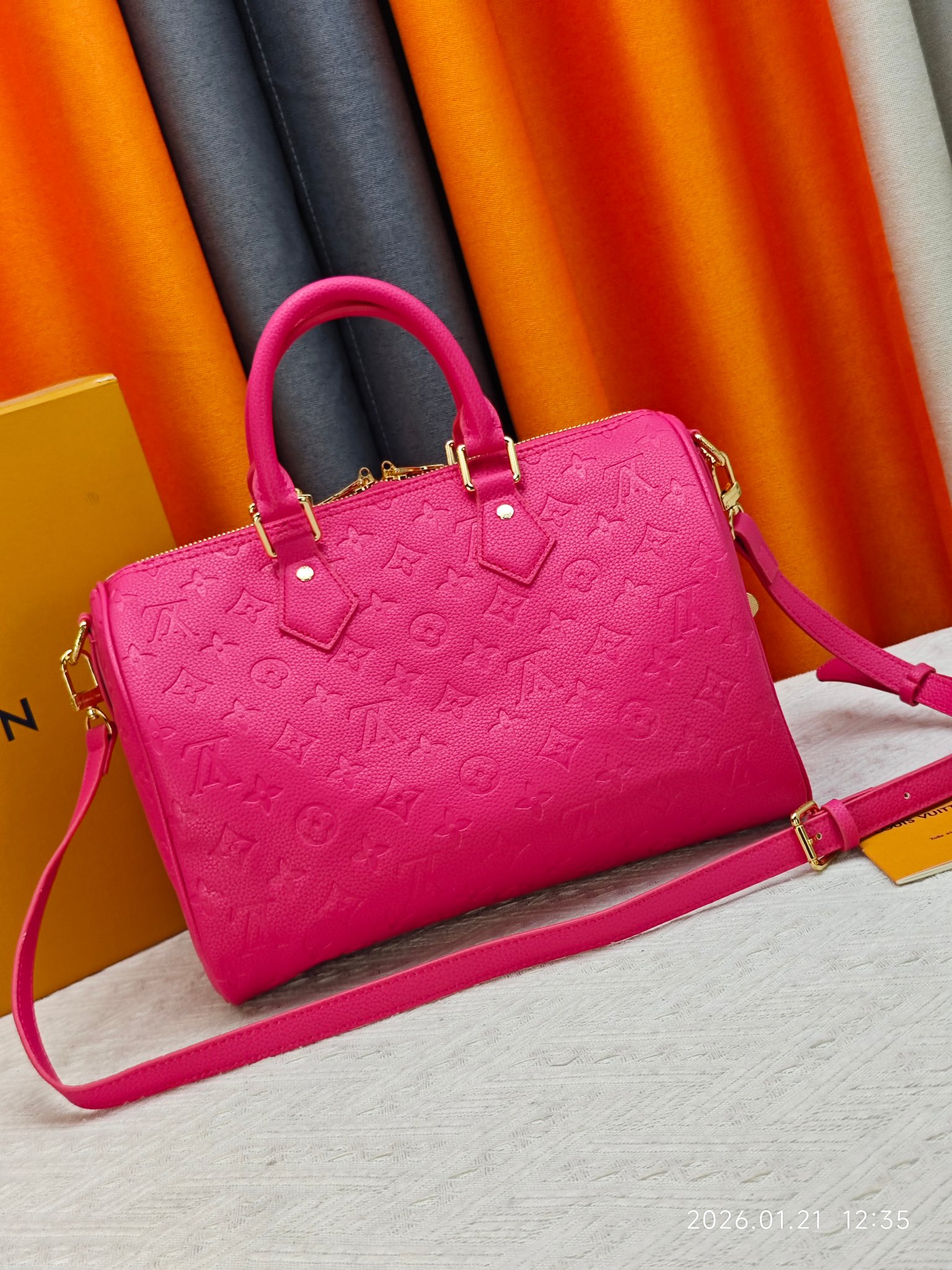 New Luxury LV Bag 9930