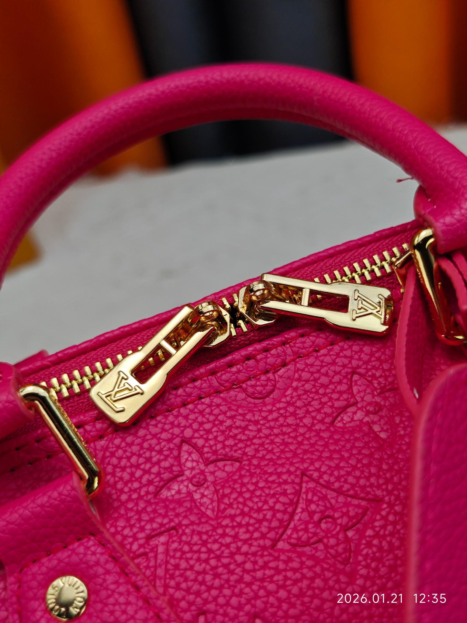 New Luxury LV Bag 9930