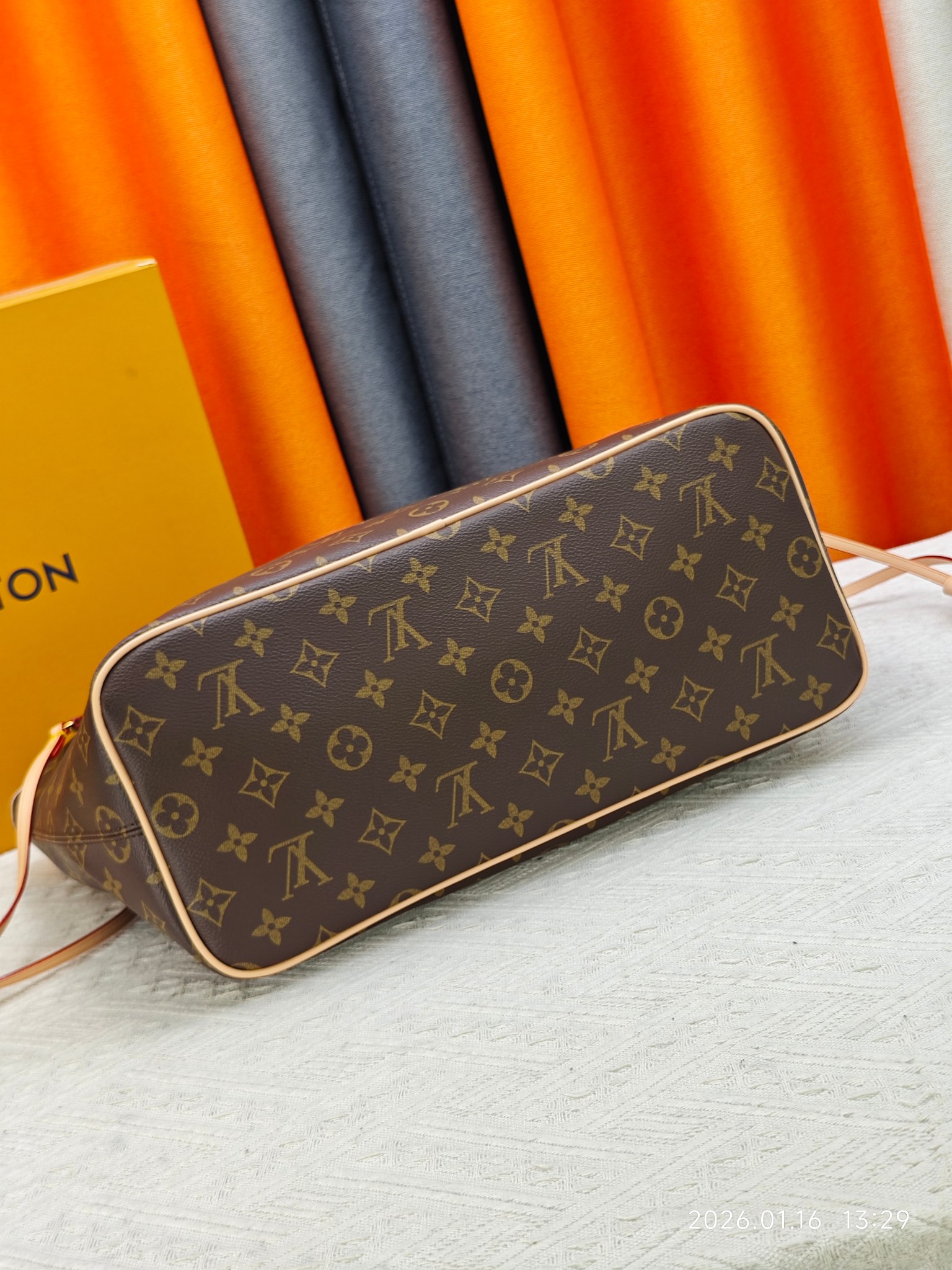 New Luxury LV Bag 9957