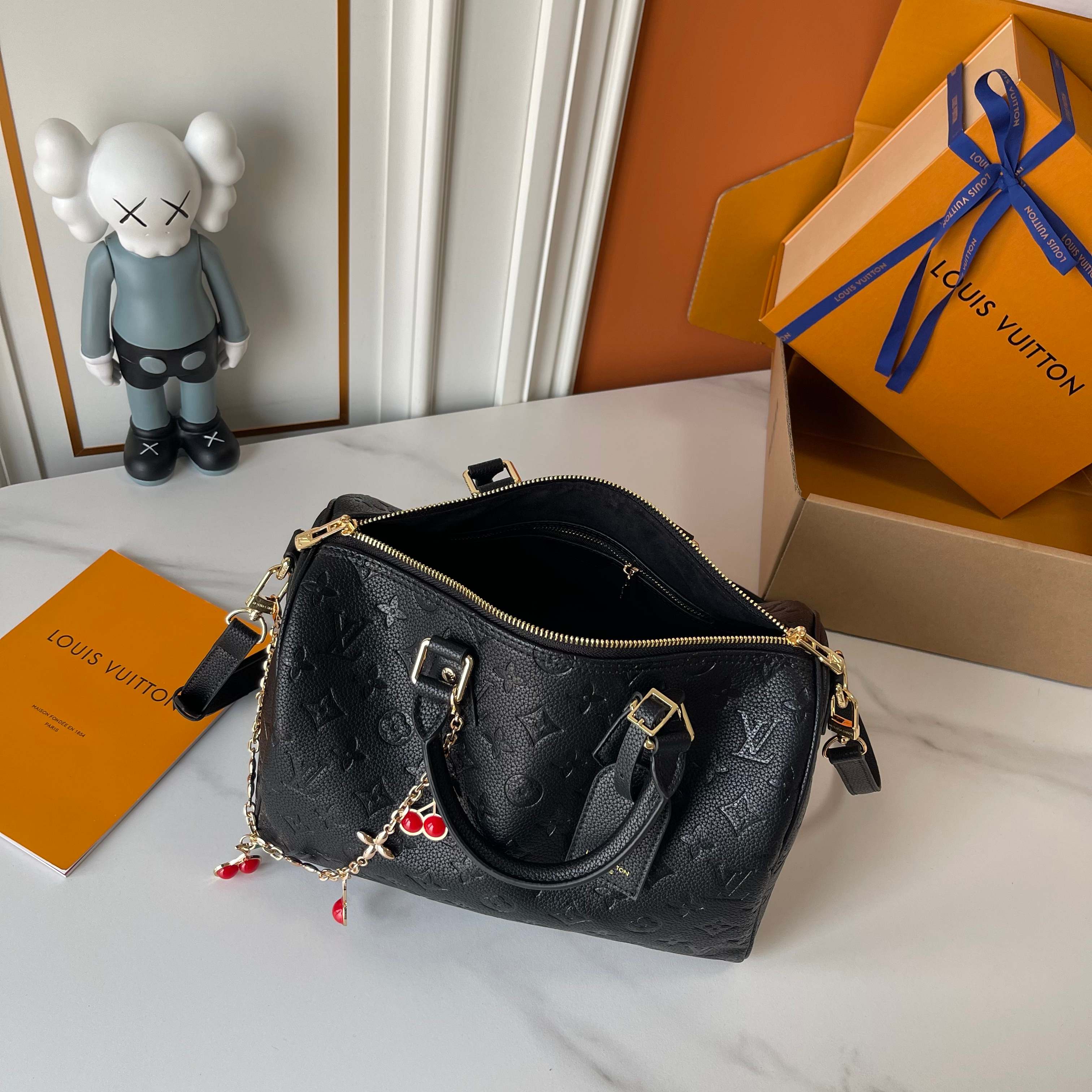 New Luxury LV Bag 9977