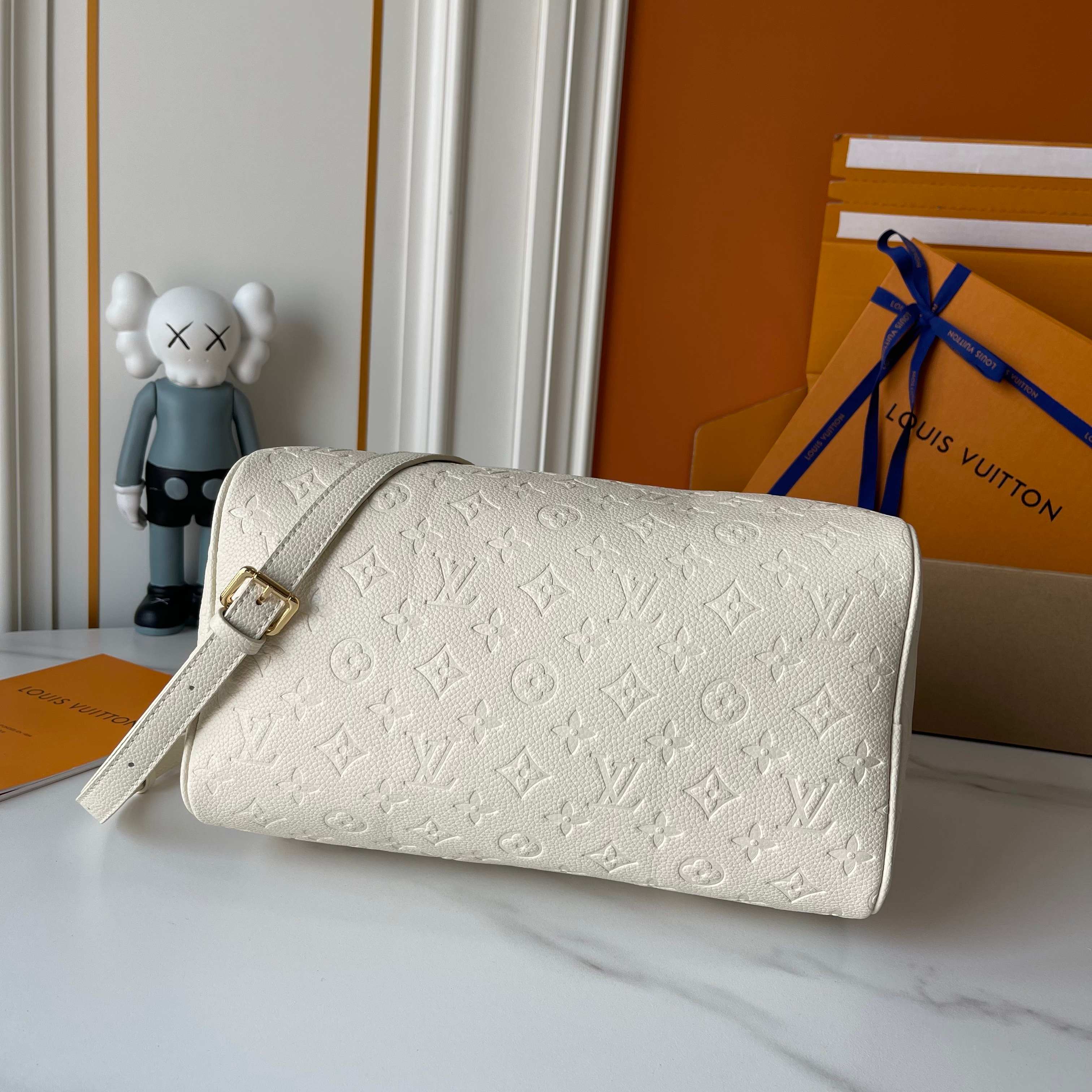 New Luxury LV Bag 9981