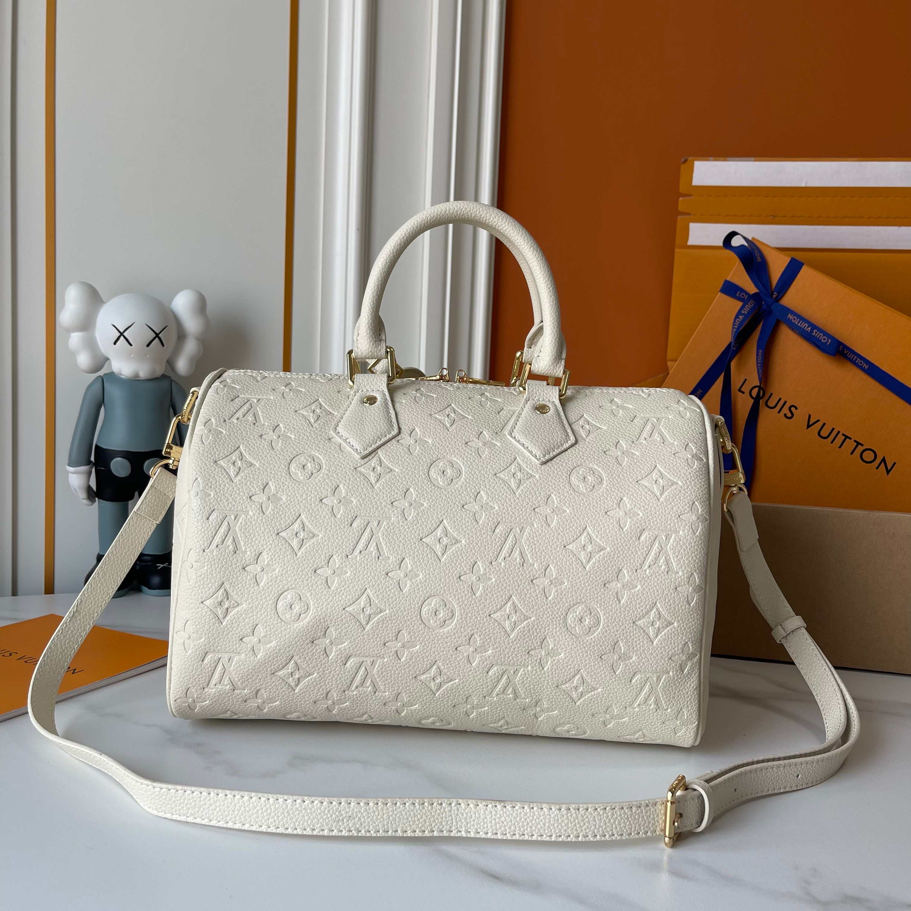 New Luxury LV Bag 9981