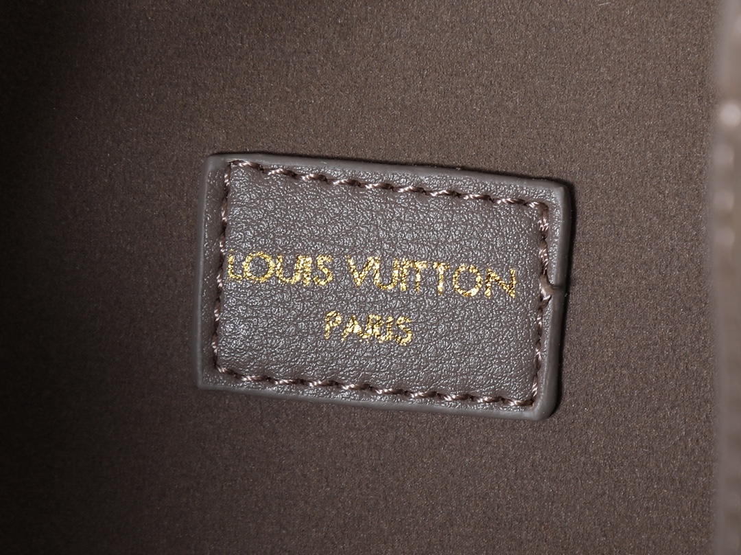 New Luxury LV Bag 9990