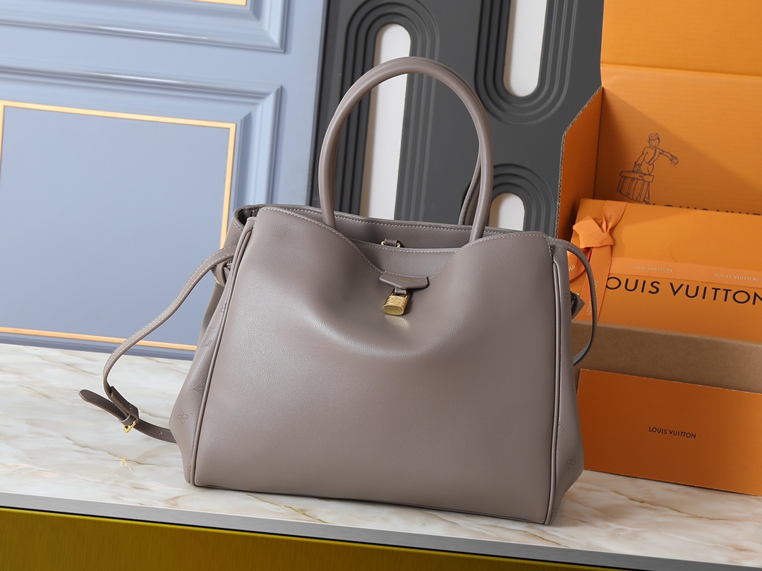 New Luxury LV Bag 9990